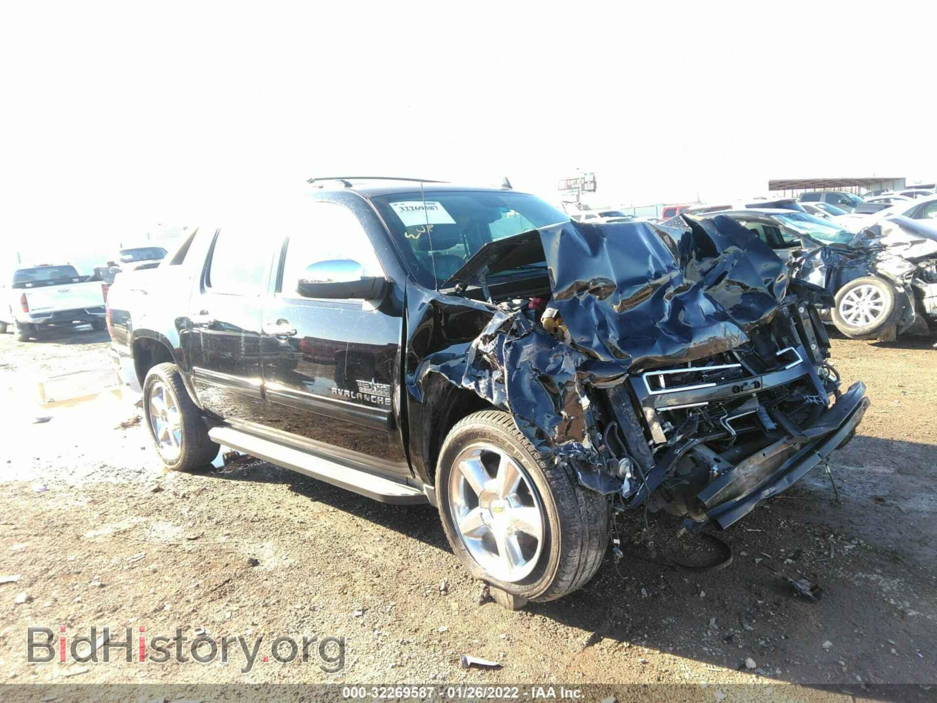Photo 3GNMCFE00BG365451 - CHEVROLET AVALANCHE 2011