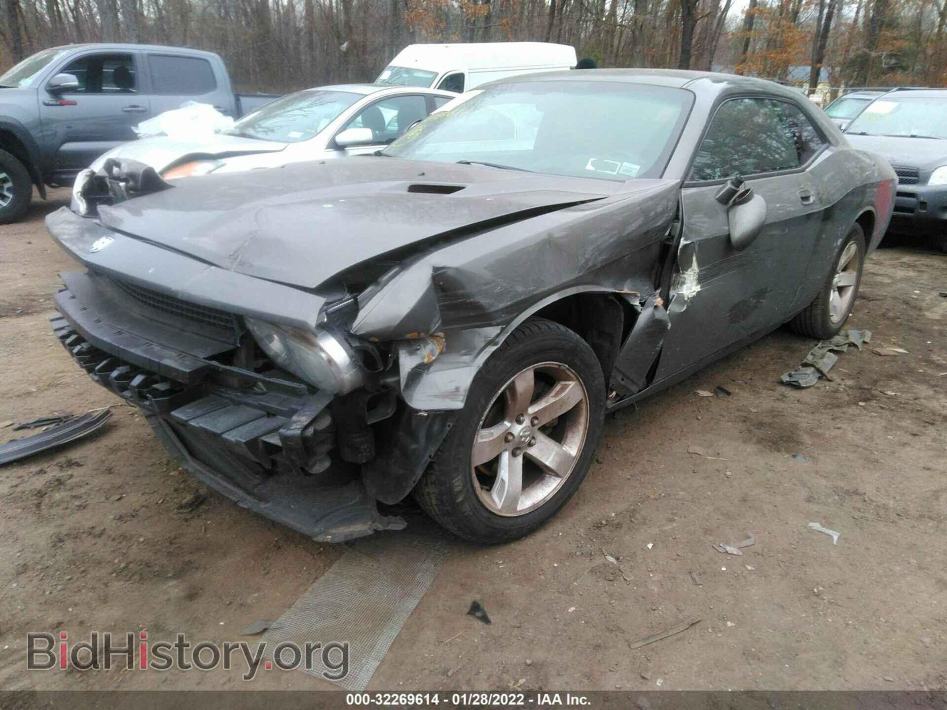 2010 DODGE CHALLENGER - VIN: 2B3CJ4DV2AH219743 - Фото 2