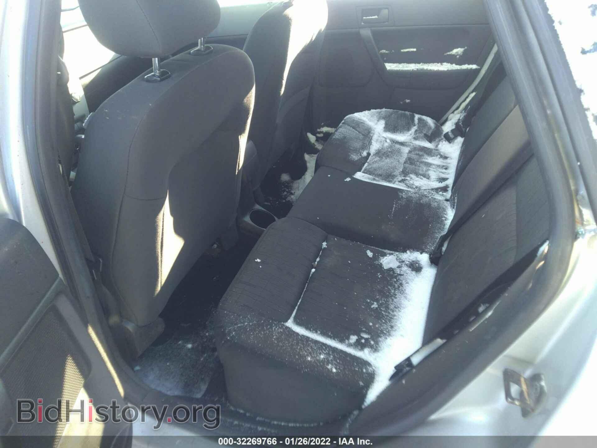 2009 FORD FOCUS - VIN: 1FAHP35NX9W215745 - Фото 8
