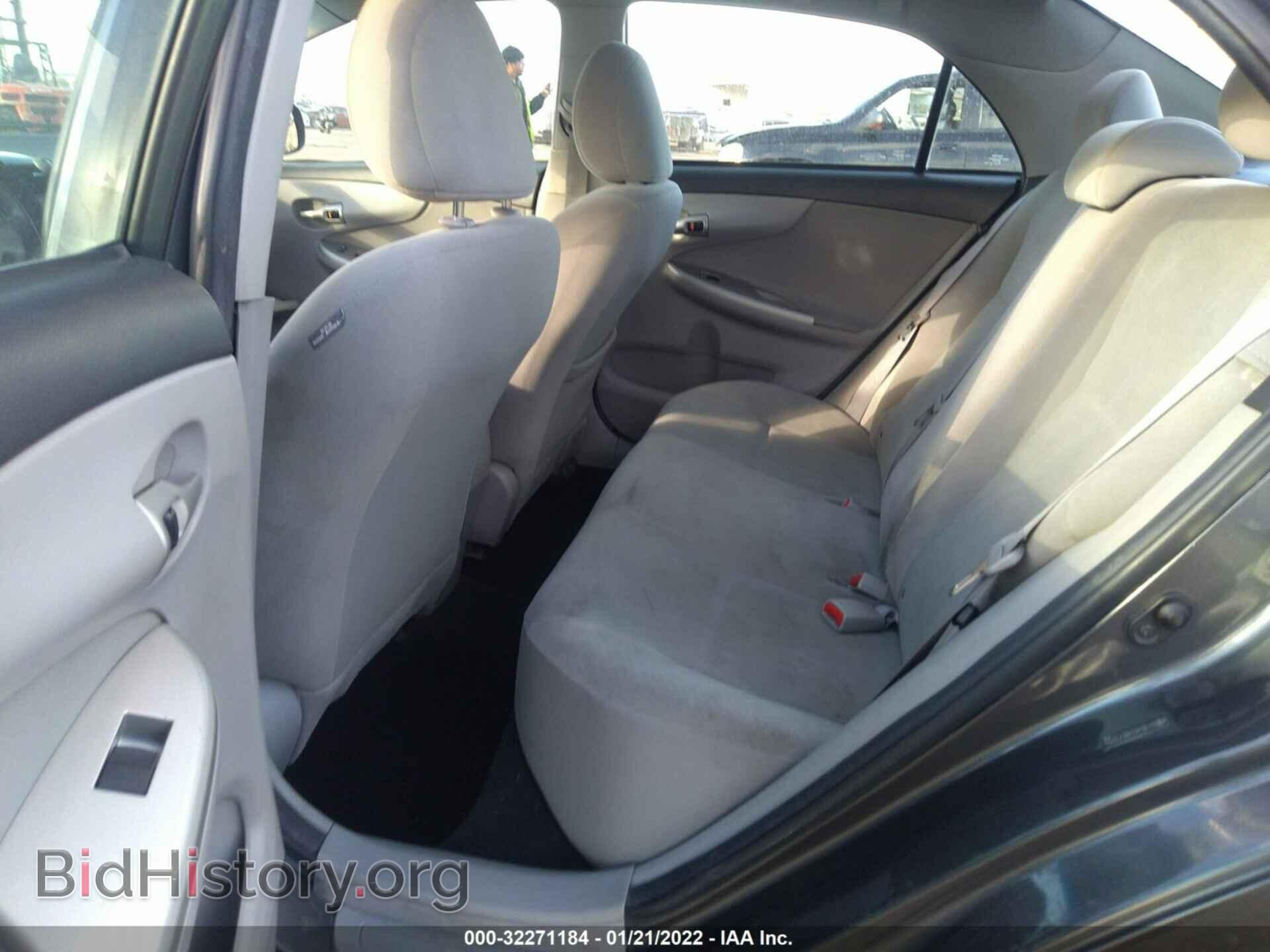 2011 TOYOTA COROLLA - VIN: 2T1BU4EEXBC720150 - Photo 8