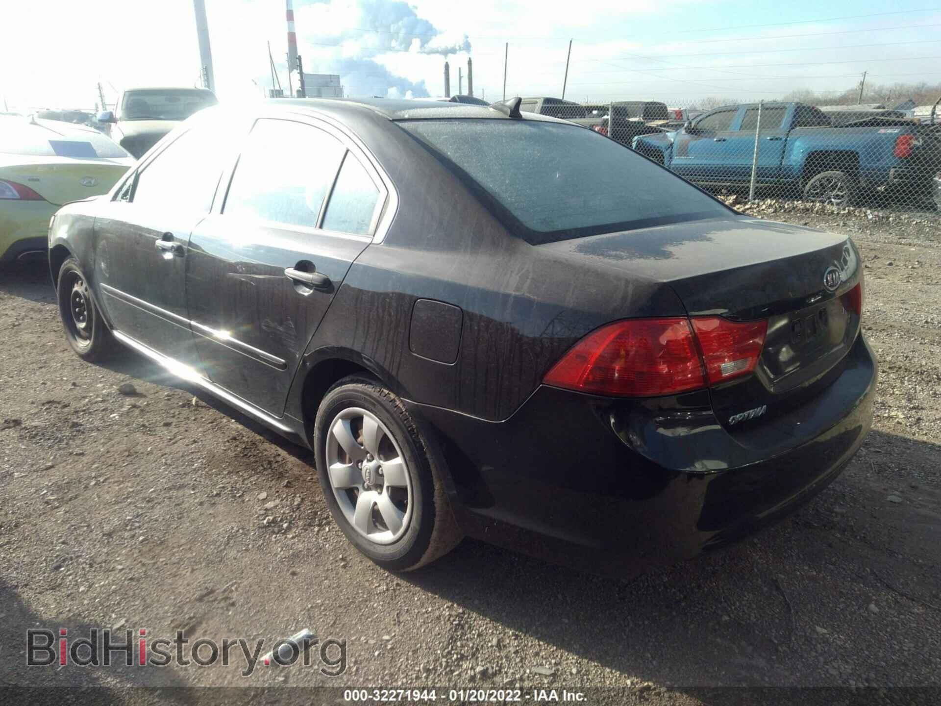 2010 KIA OPTIMA - VIN: KNAGG4A88A5392782 - Фото 3