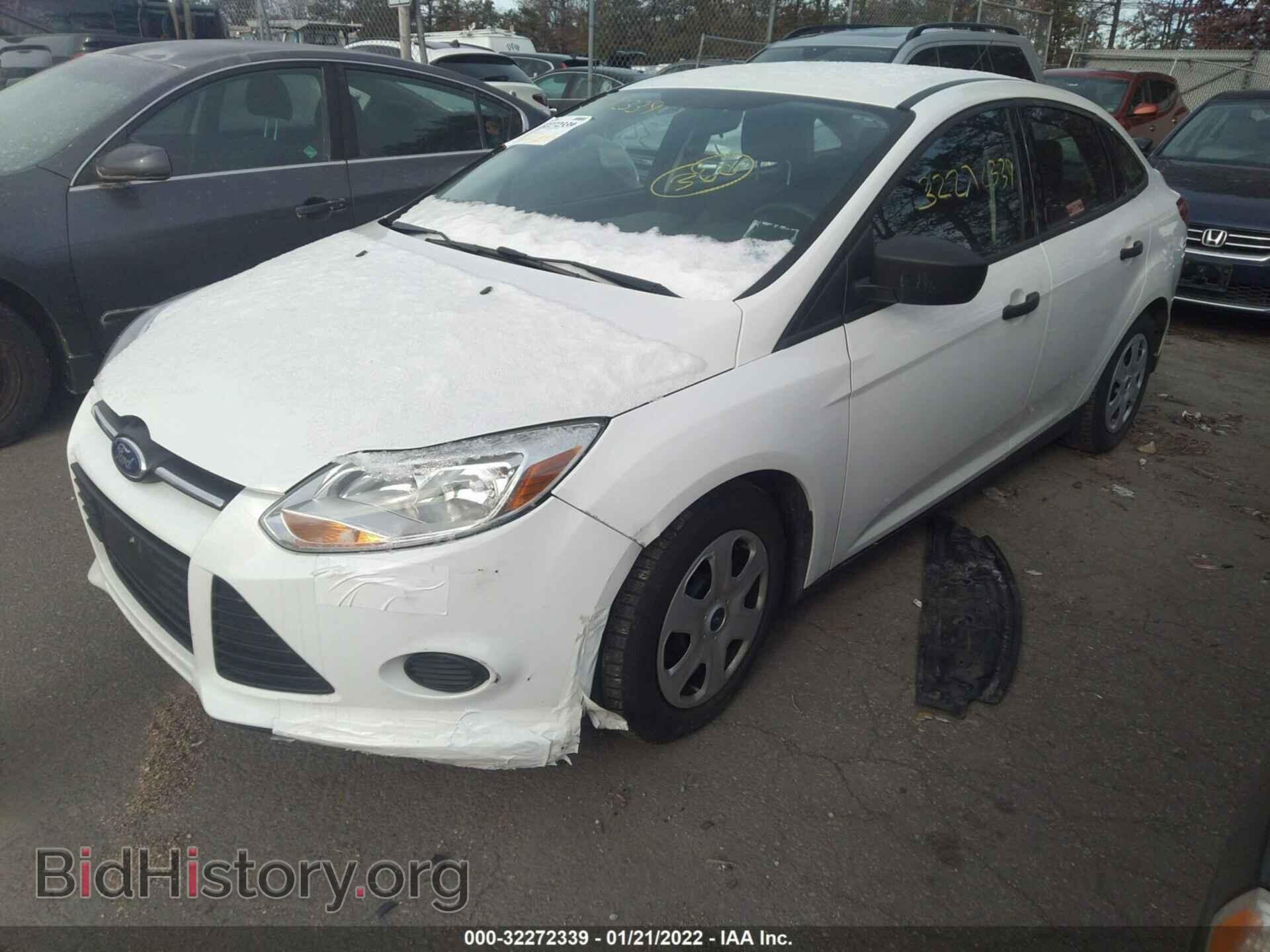 2012 FORD FOCUS - VIN: 1FAHP3E20CL317909 - Фото 2