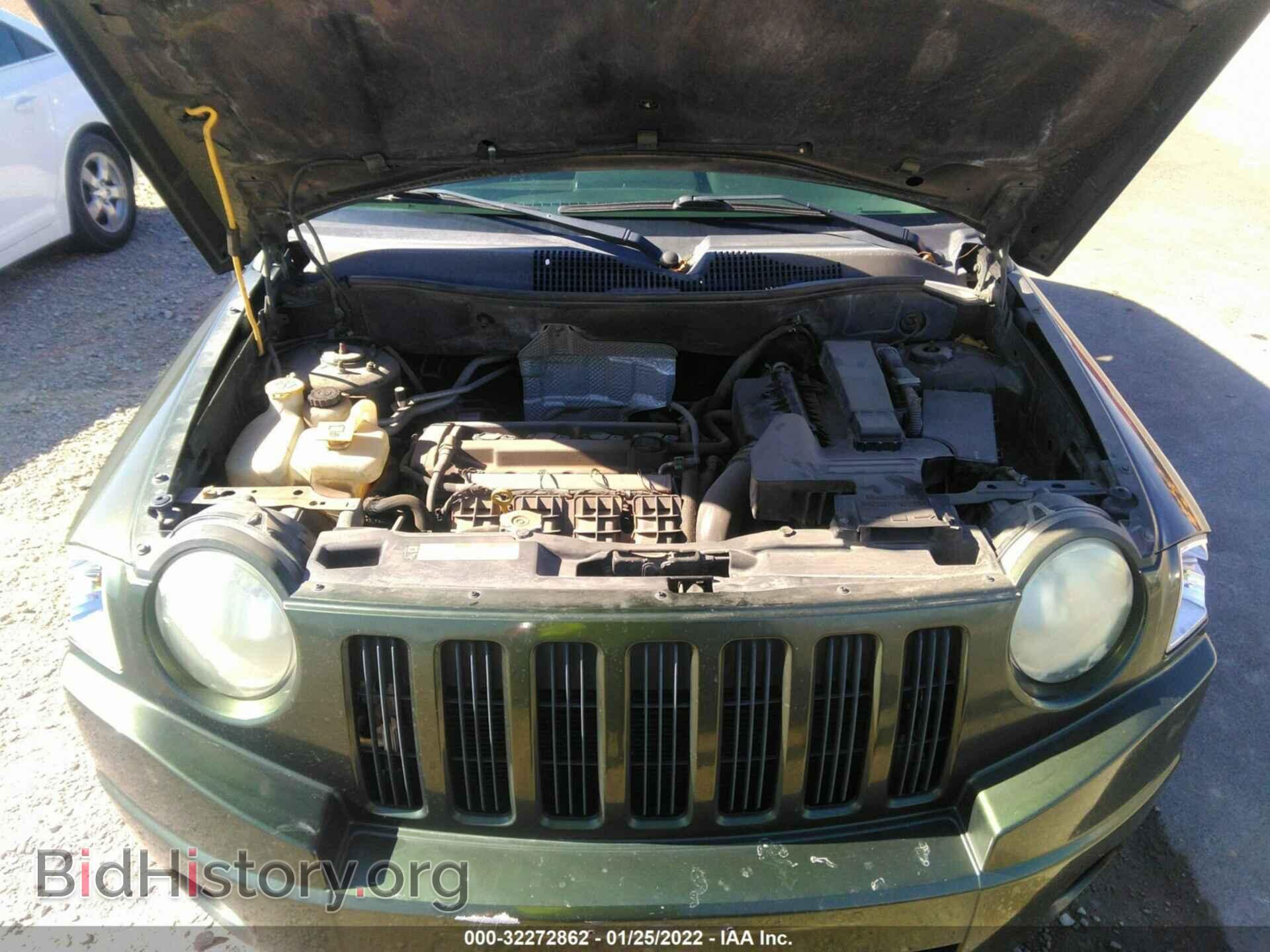 2008 JEEP COMPASS - VIN: 1J8FT47098D767258 - Фото 10