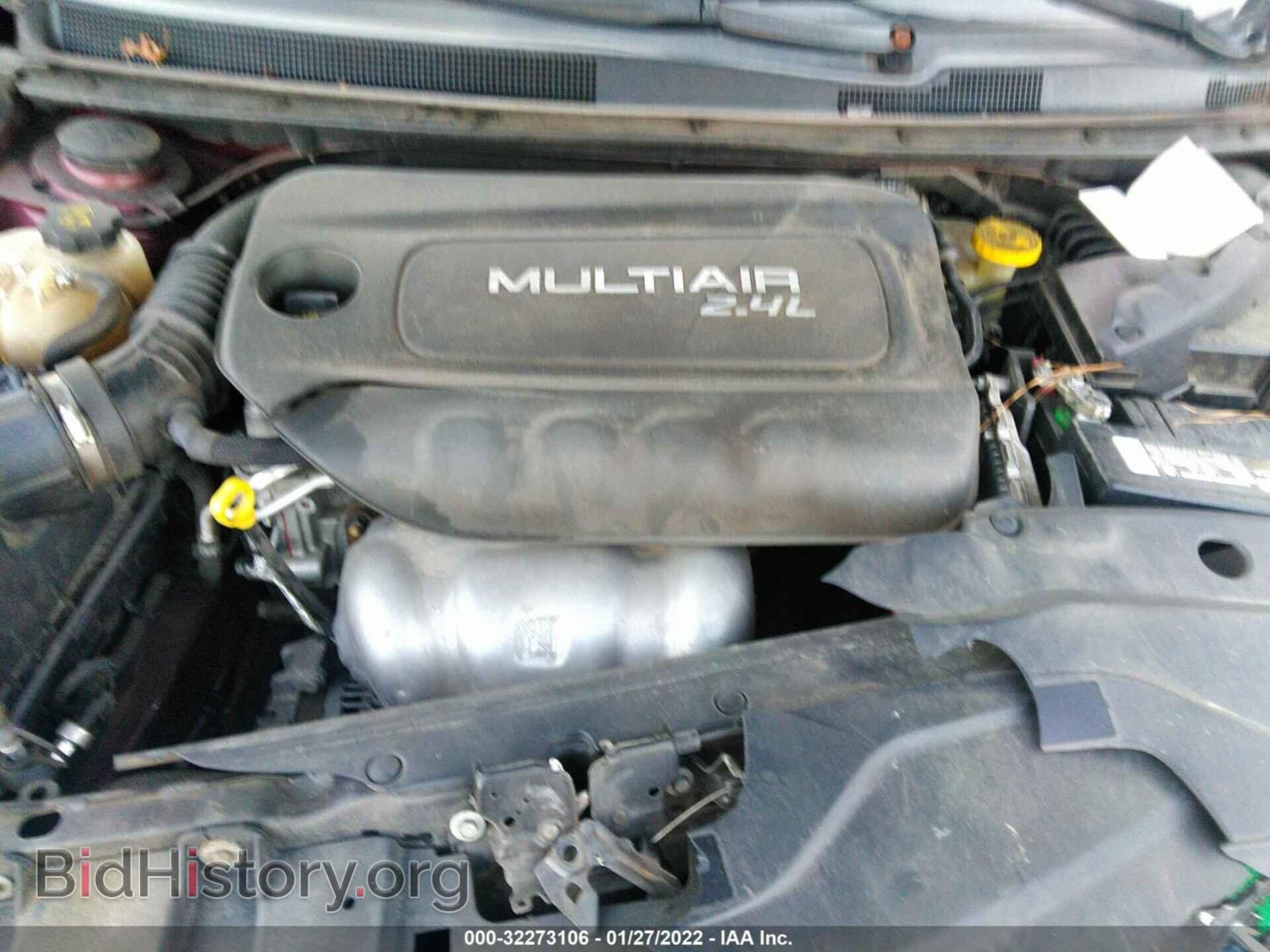 2015 CHRYSLER 200 - VIN: 1C3CCCBB7FN696408 - Фото 10