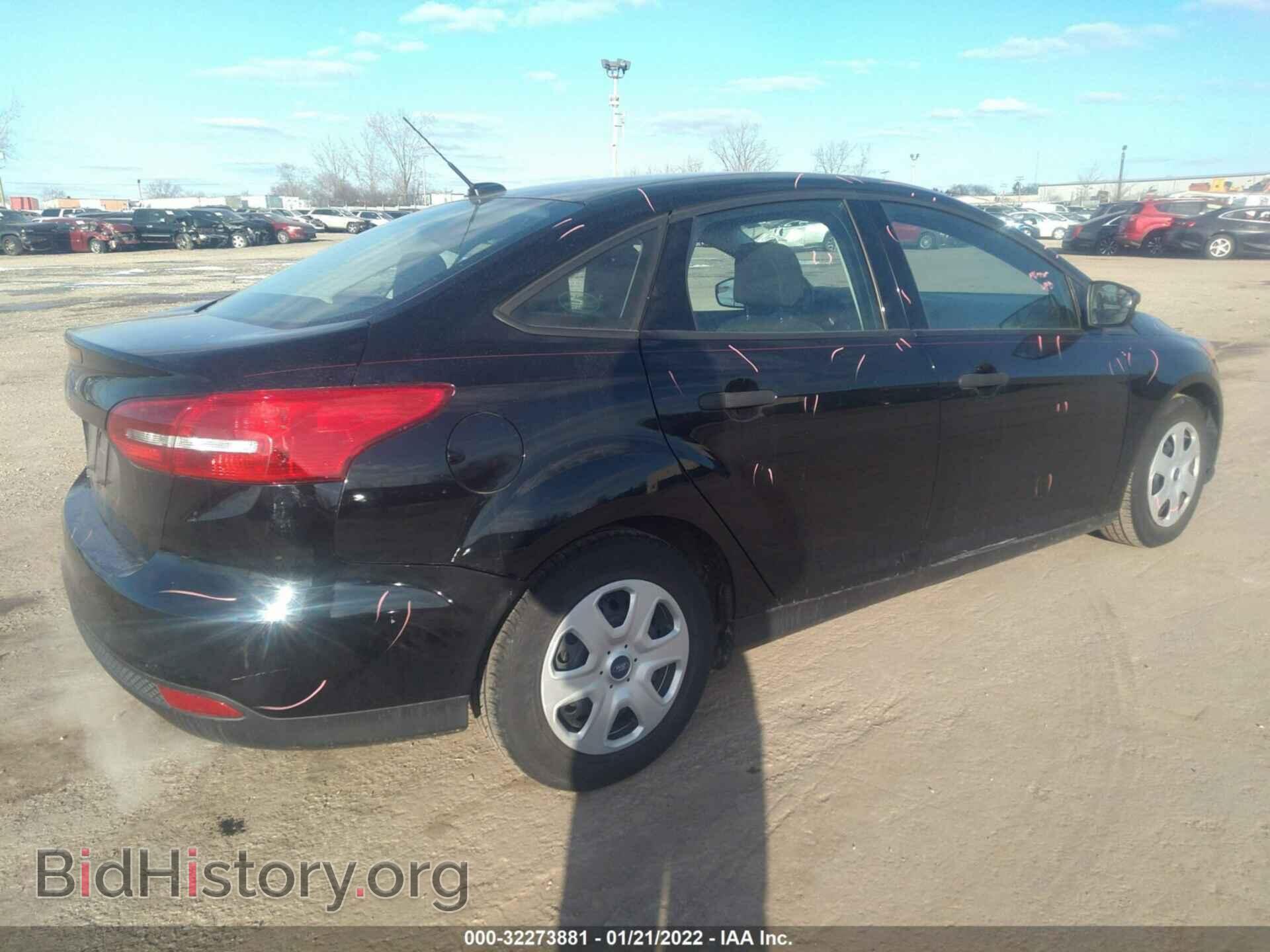 2017 FORD FOCUS - VIN: 1FADP3E24HL346660 - Фото 4