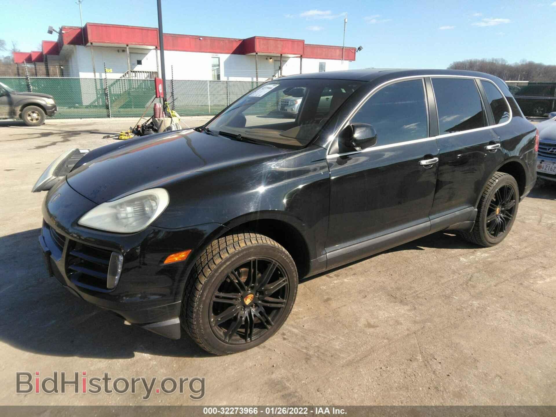 2008 PORSCHE CAYENNE - VIN: WP1AA29P28LA15721 - Фото 2