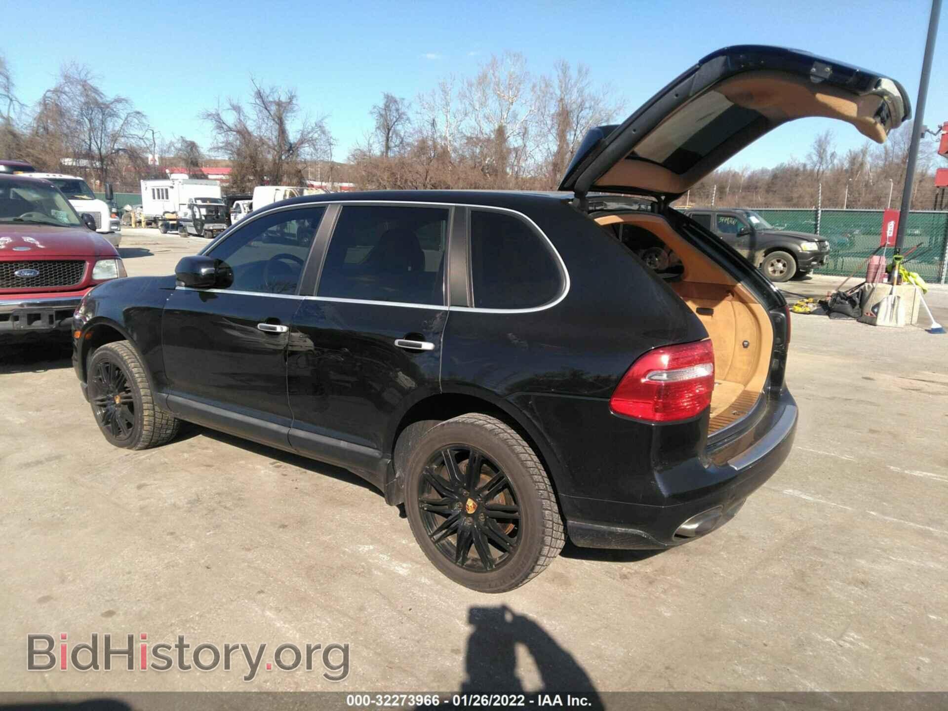 2008 PORSCHE CAYENNE - VIN: WP1AA29P28LA15721 - Фото 3