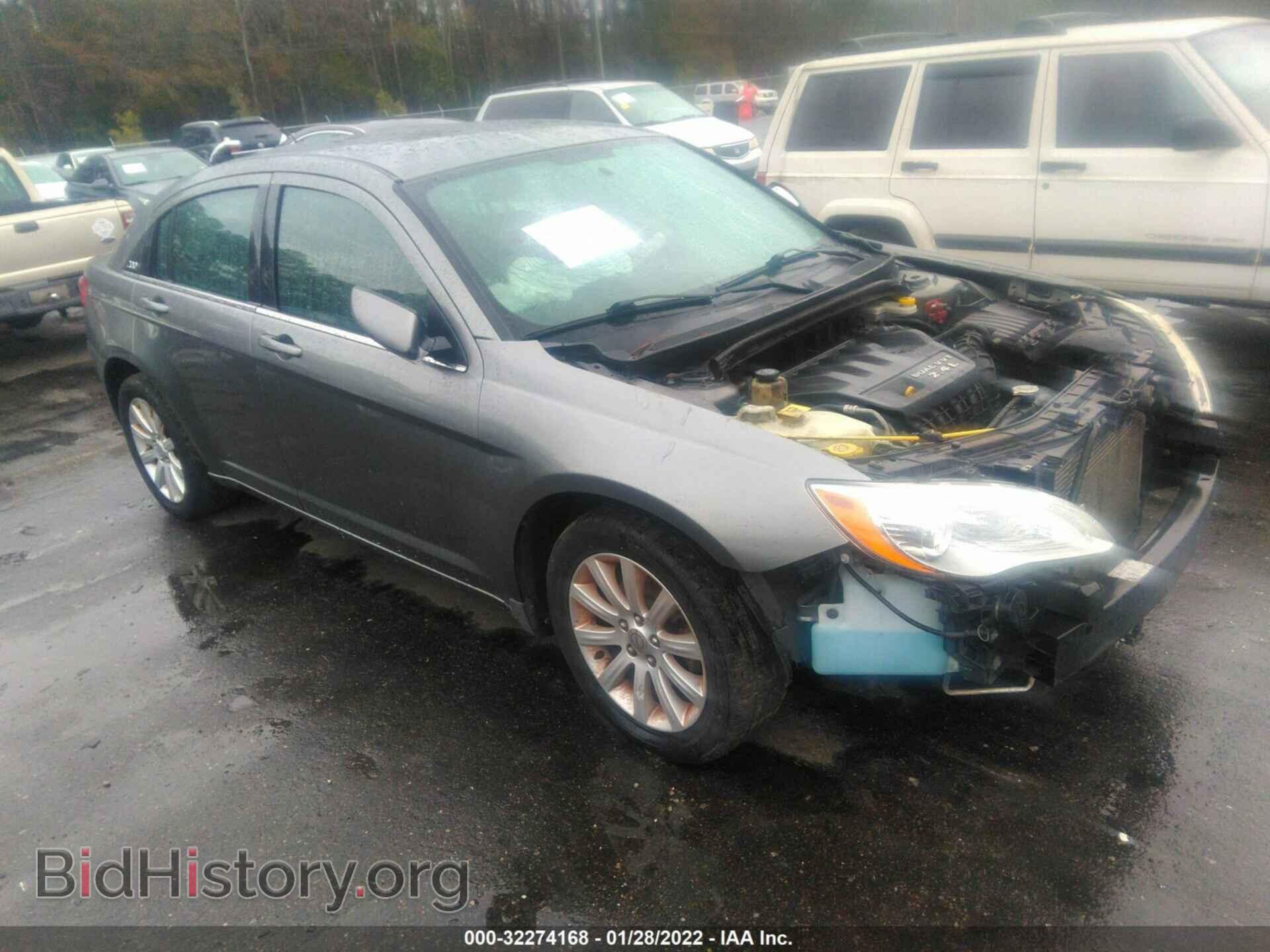 Фотография 1C3CCBBB0DN763275 - CHRYSLER 200 2013