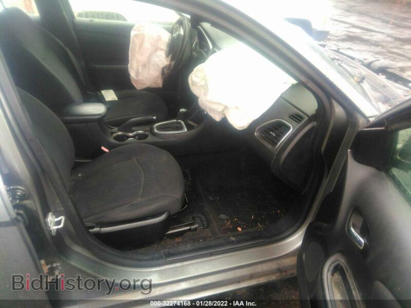 2013 Chrysler 200 (VIN 1C3CCBBB0DN763275) — photo 5 of 11