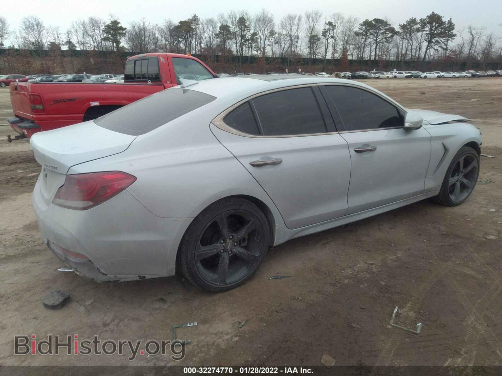2020 GENESIS G70 - VIN: KMTG44LA7LU045885 - Фото 4