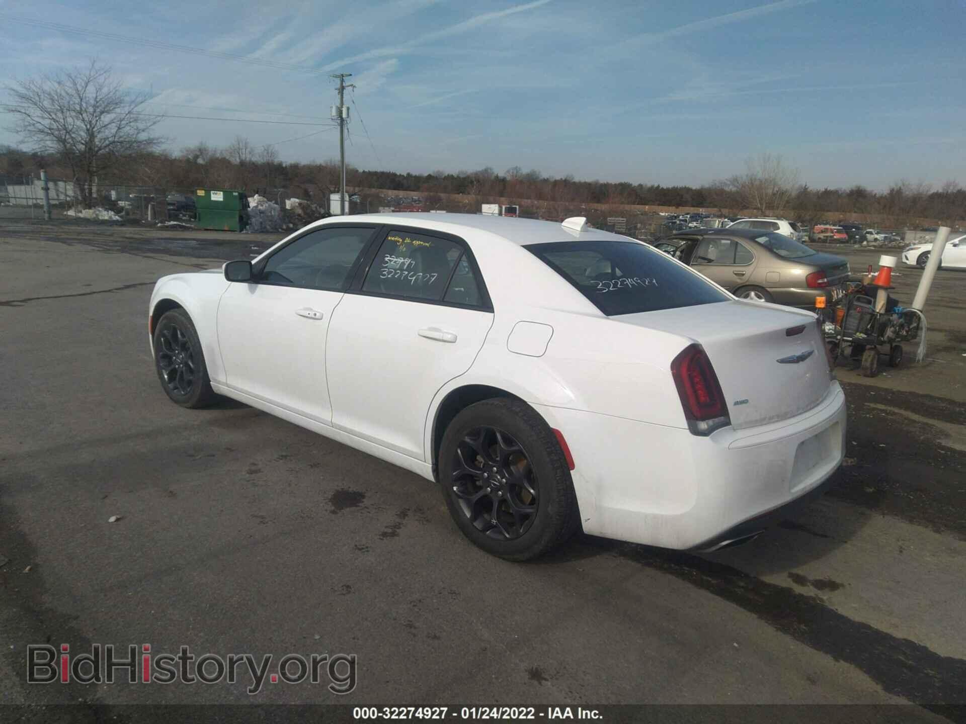 2020 CHRYSLER 300 - VIN: 2C3CCAGG1LH154721 - Фото 3