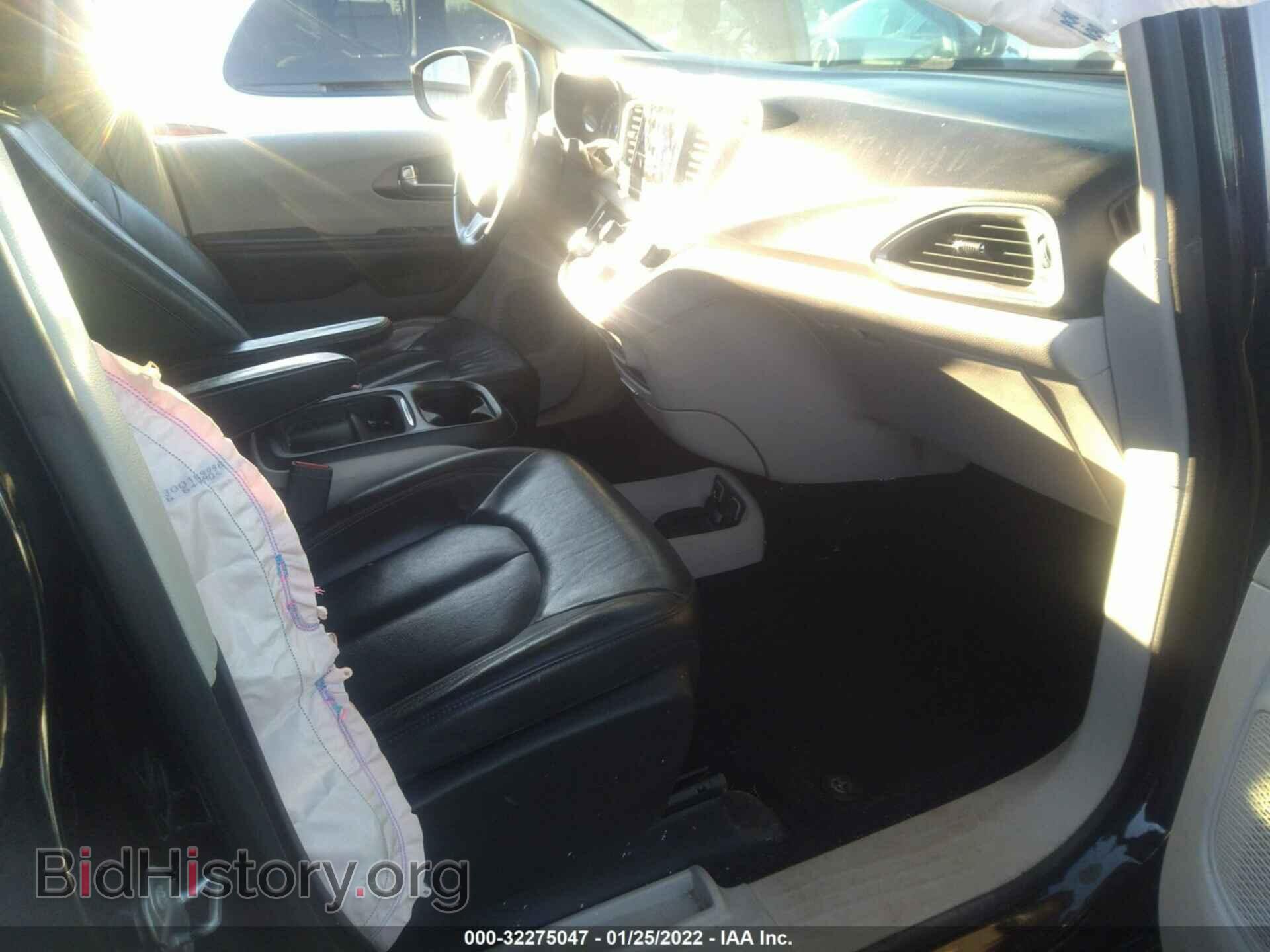 2017 CHRYSLER PACIFICA - VIN: 2C4RC1BG3HR795626 - Фото 5