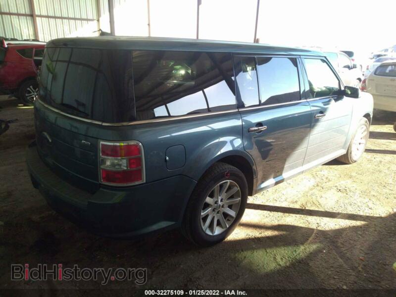 2010 Ford FLEX (VIN 2FMGK5CC2ABB10006) — photo 4 of 15