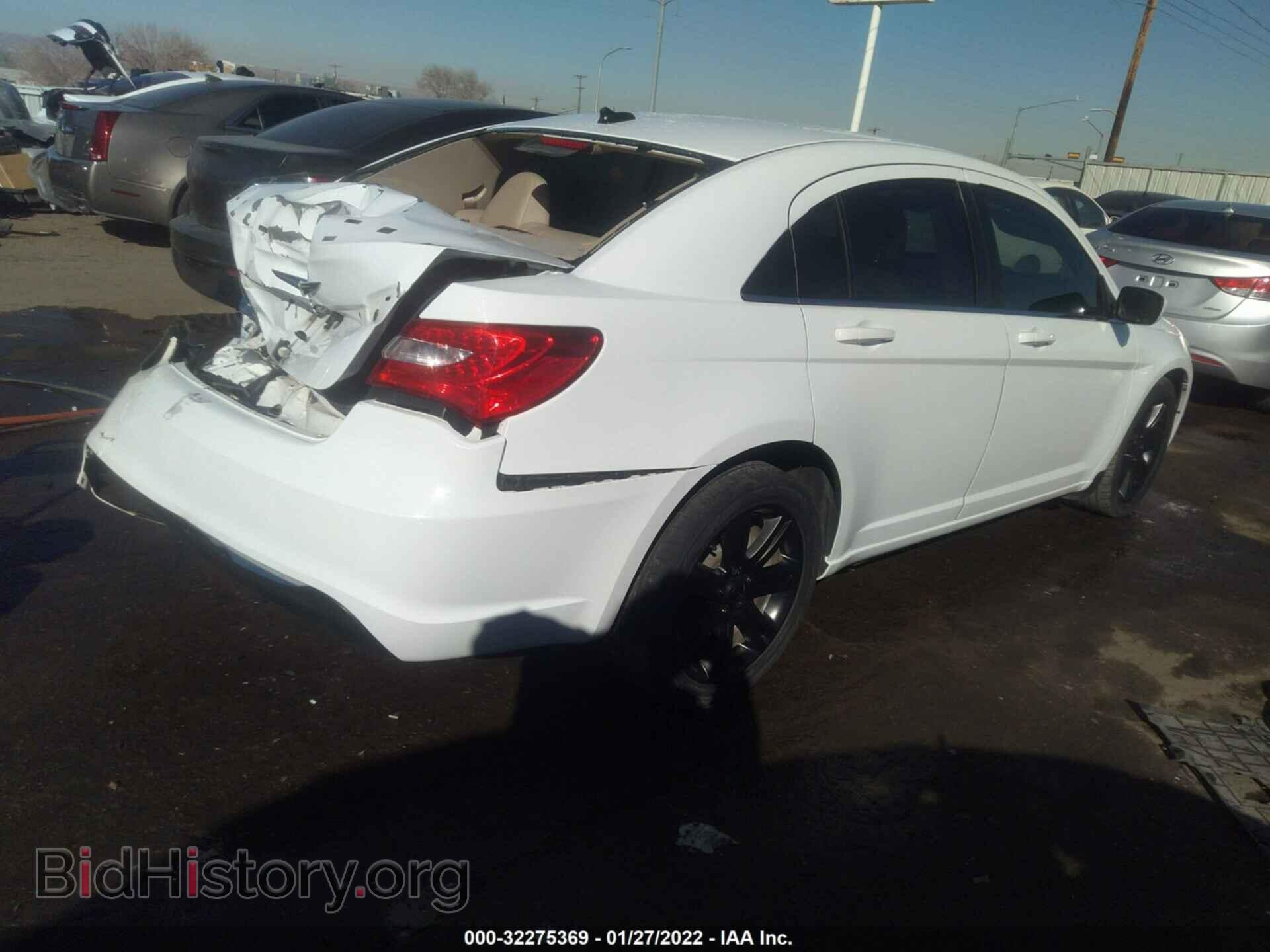 2011 CHRYSLER 200 - VIN: 1C3BC1FG9BN562130 - Фото 4