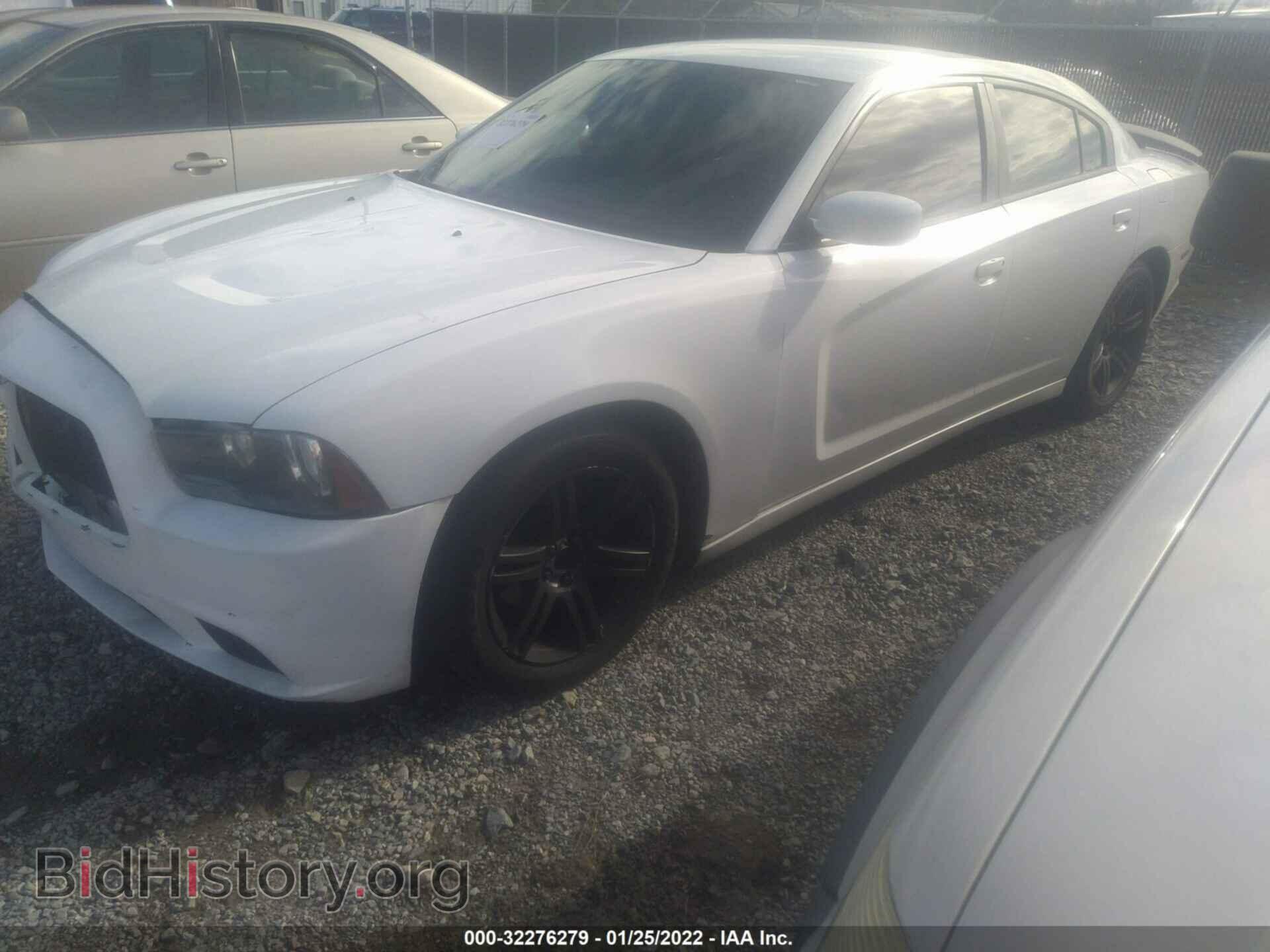 2011 DODGE CHARGER - VIN: 2B3CL3CG8BH572187 - Фото 2