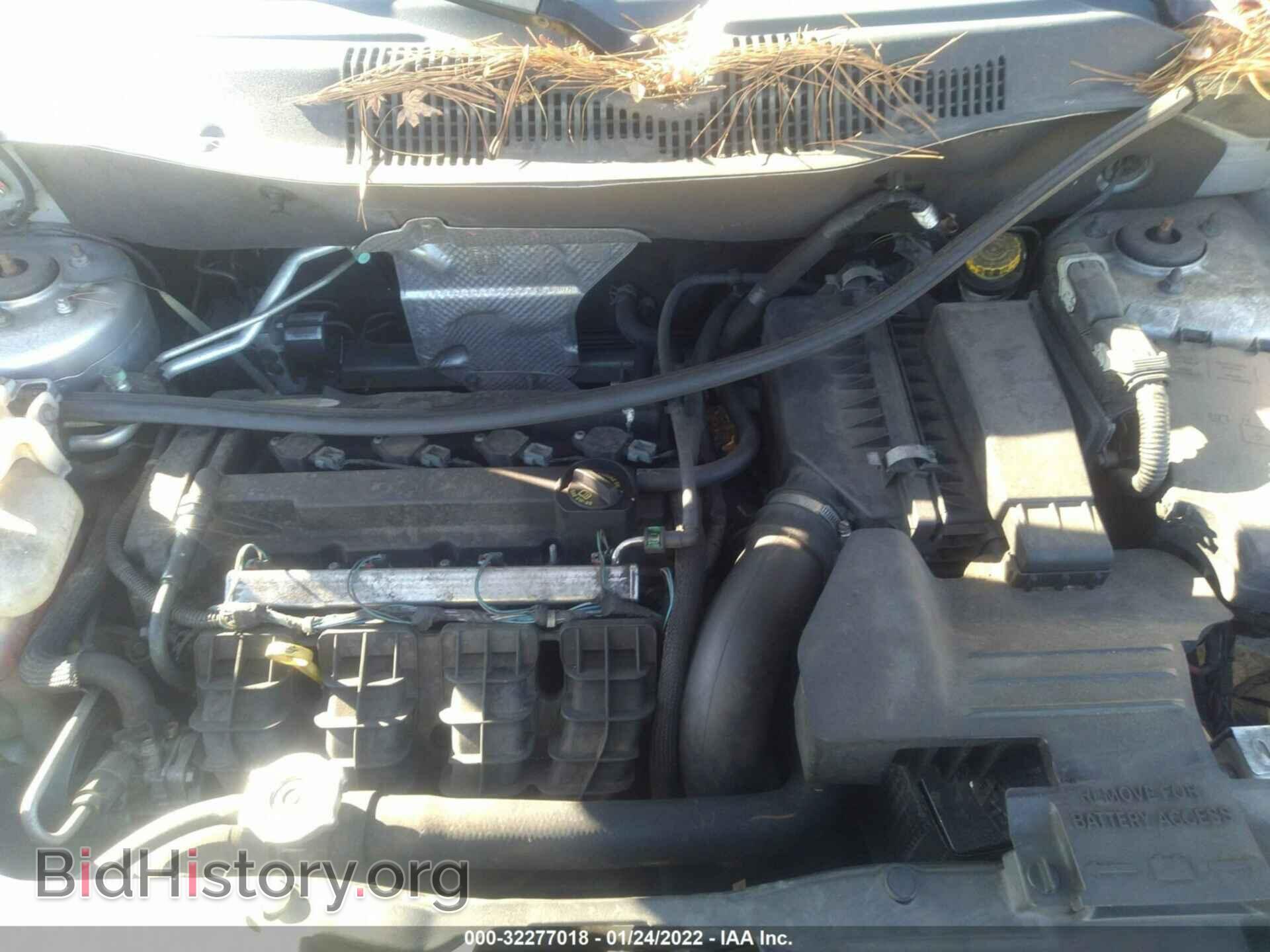 2010 JEEP COMPASS - VIN: 1J4NT4FA0AD659365 - Photo 10