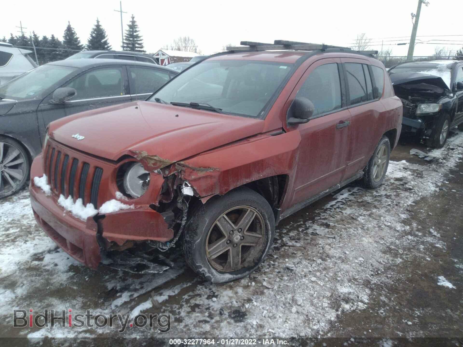 2009 JEEP COMPASS - VIN: 1J4FT47A69D124782 - Фото 2