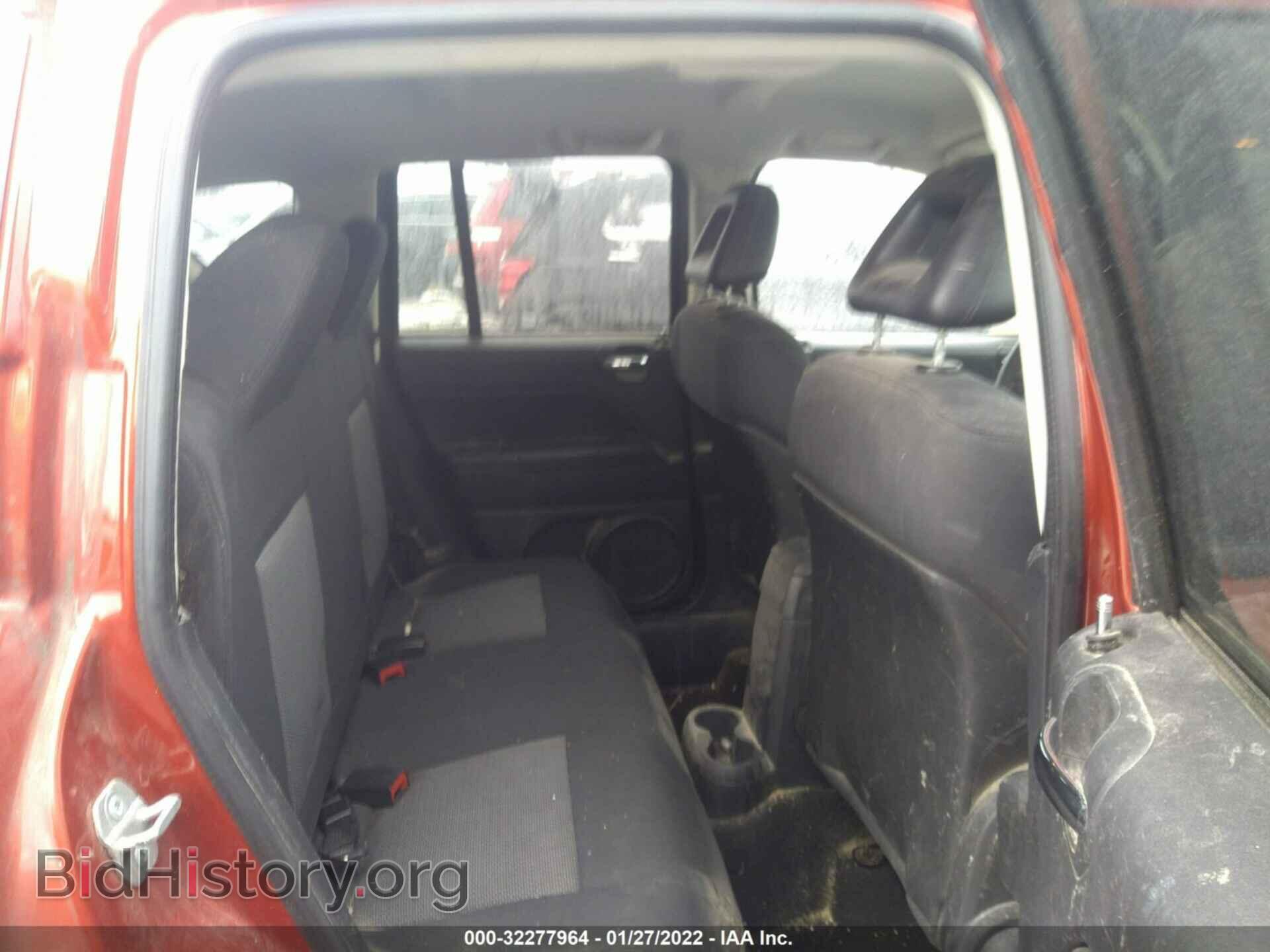 2009 JEEP COMPASS - VIN: 1J4FT47A69D124782 - Фото 8