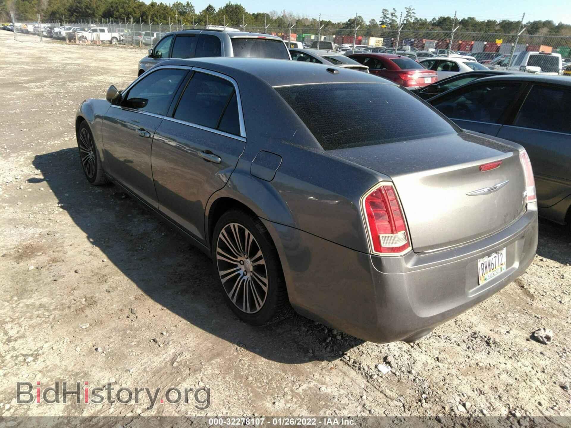 2012 CHRYSLER 300 - VIN: 2C3CCABG8CH143318 - Фото 3