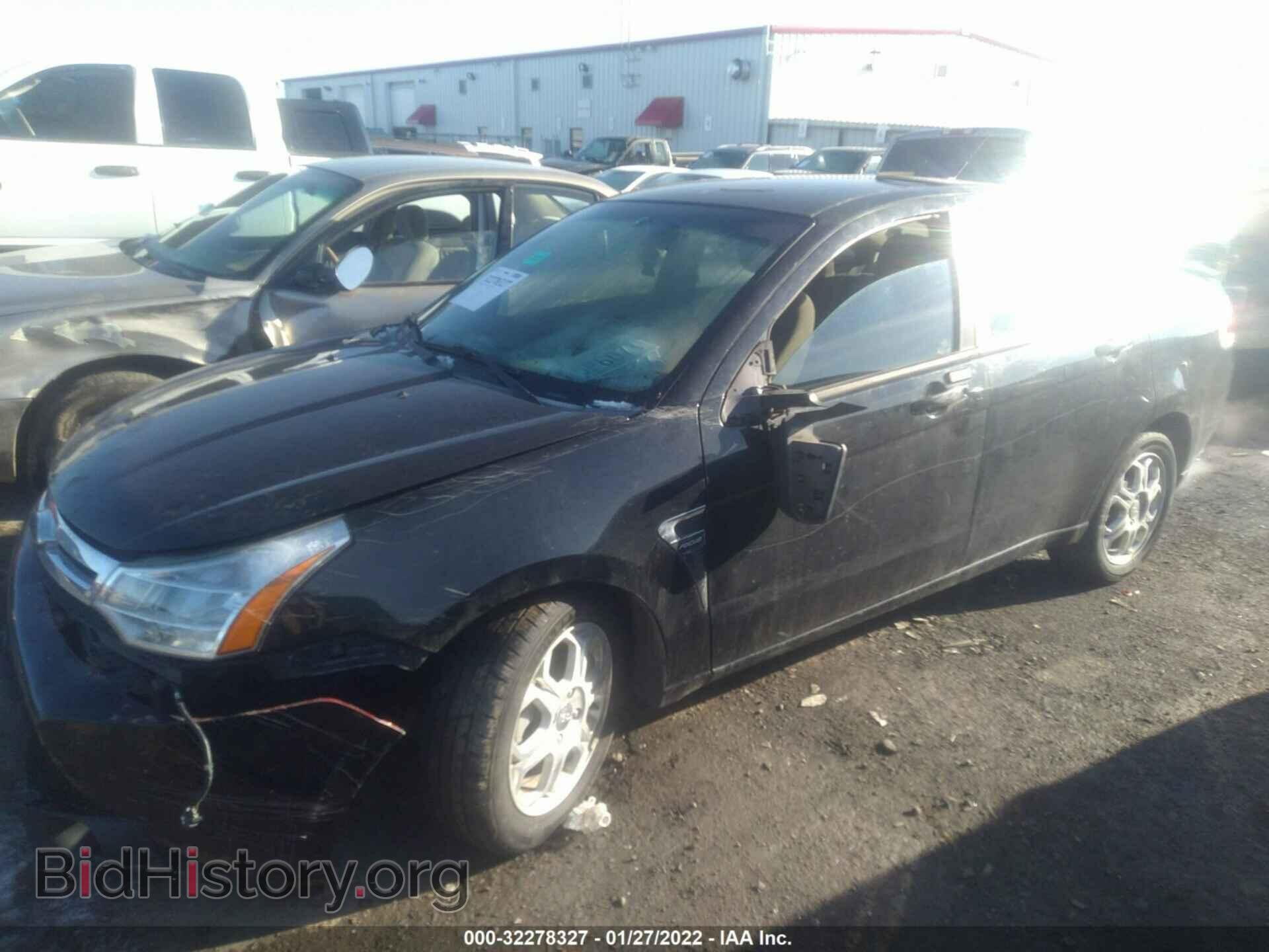 Photo 1FAHP35N18W238314 - FORD FOCUS 2008