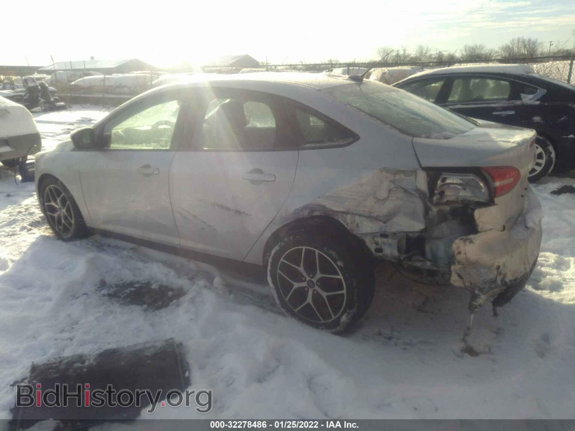 2017 FORD FOCUS - VIN: 1FADP3H20HL236958 - Фото 3