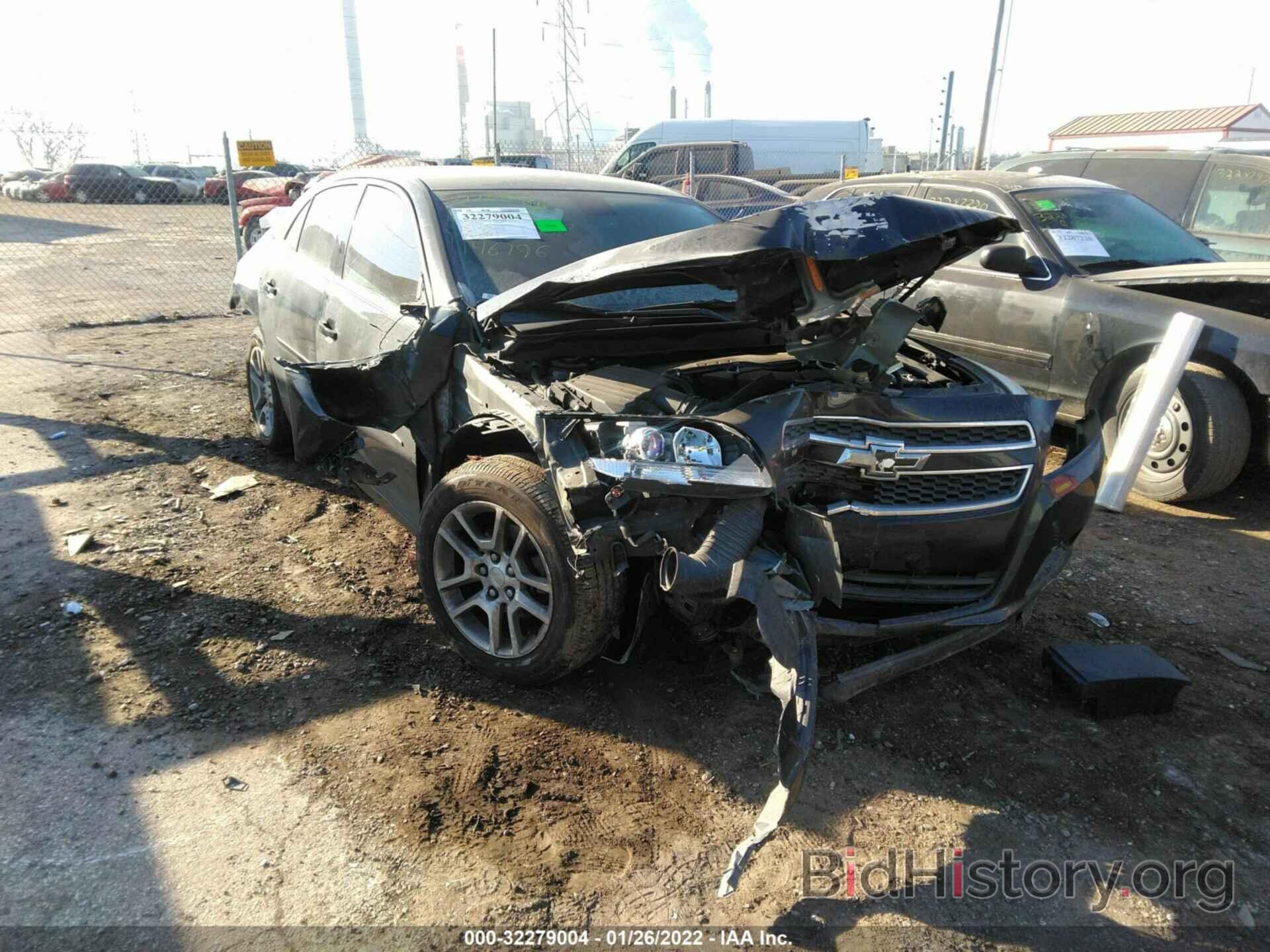 Photo 1G11D5SR7DF146196 - CHEVROLET MALIBU 2013