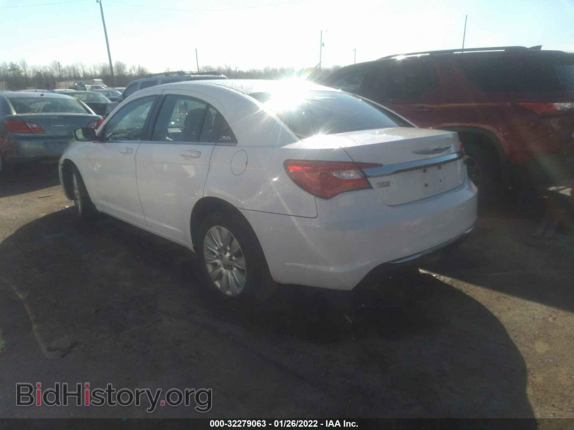 2014 CHRYSLER 200 - VIN: 1C3CCBAG9EN195056 - Фото 3