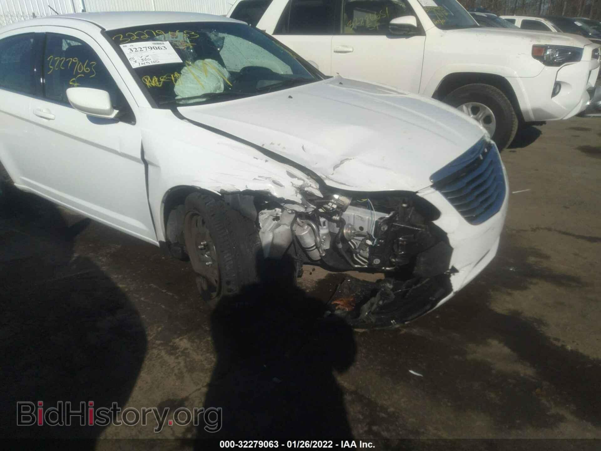 2014 CHRYSLER 200 - VIN: 1C3CCBAG9EN195056 - Фото 6