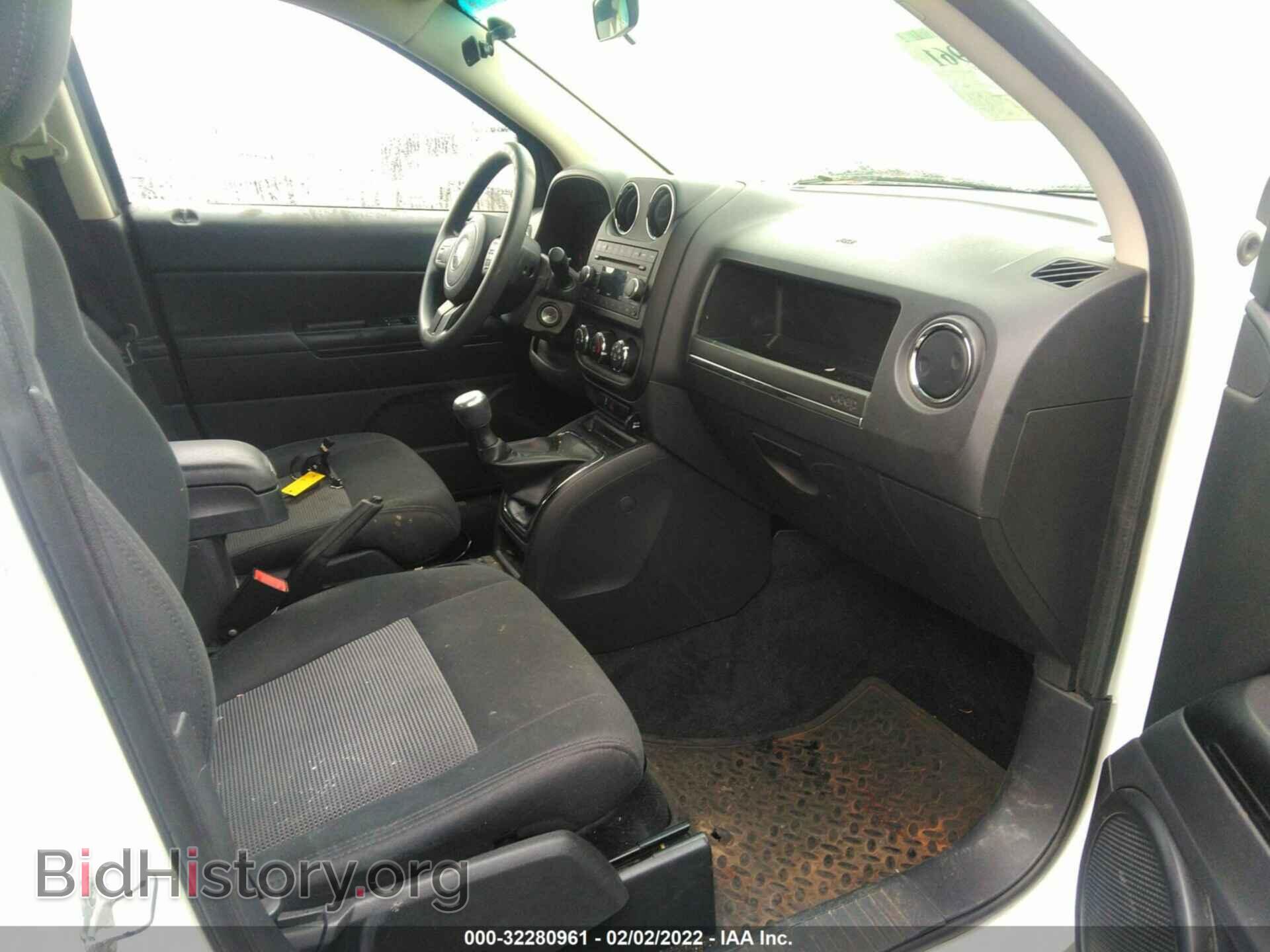 2012 JEEP COMPASS - VIN: 1C4NJDBB1CD625268 - Фото 5