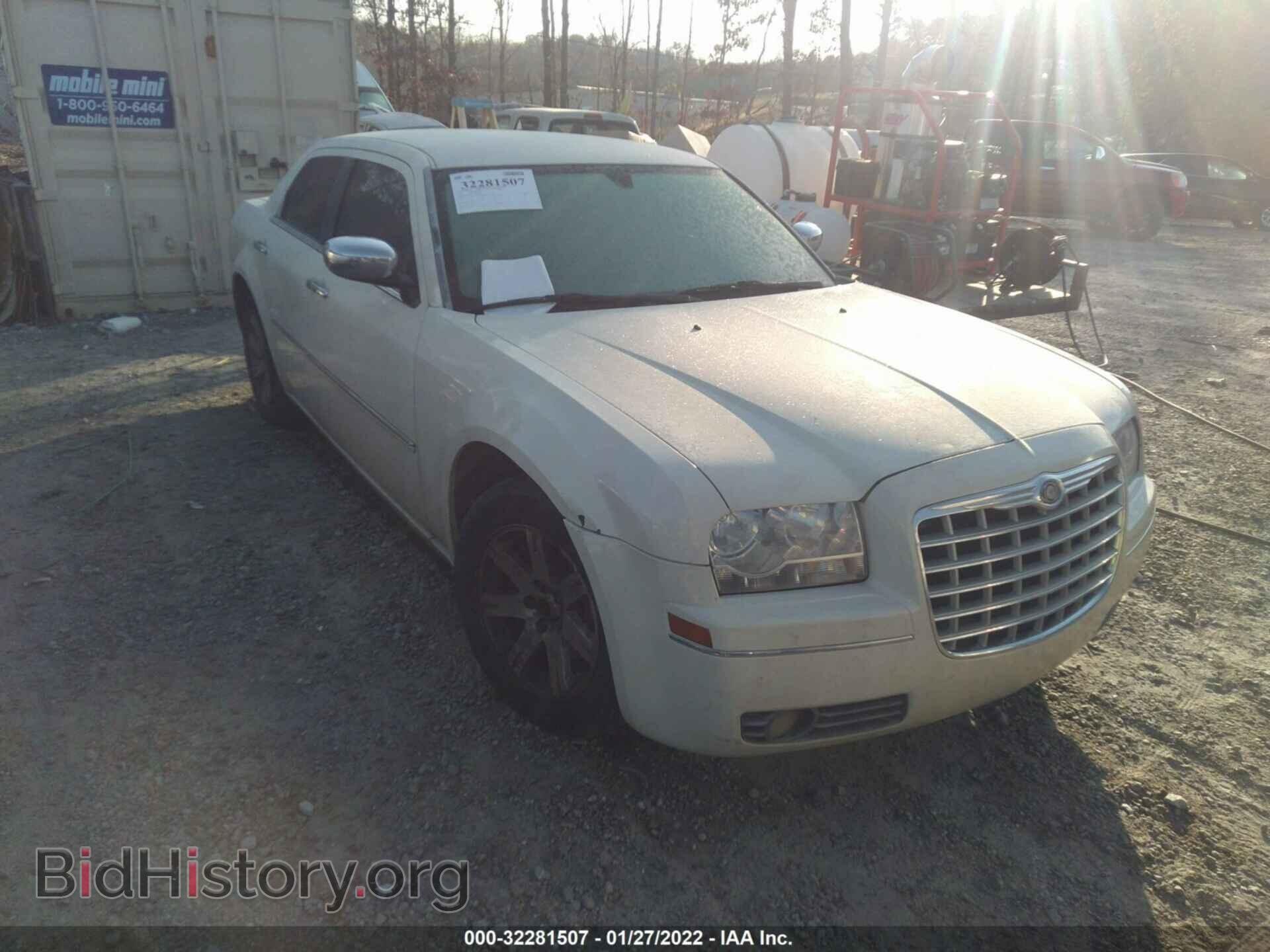 Фотография 2C3CA5CV3AH327380 - CHRYSLER 300 2010