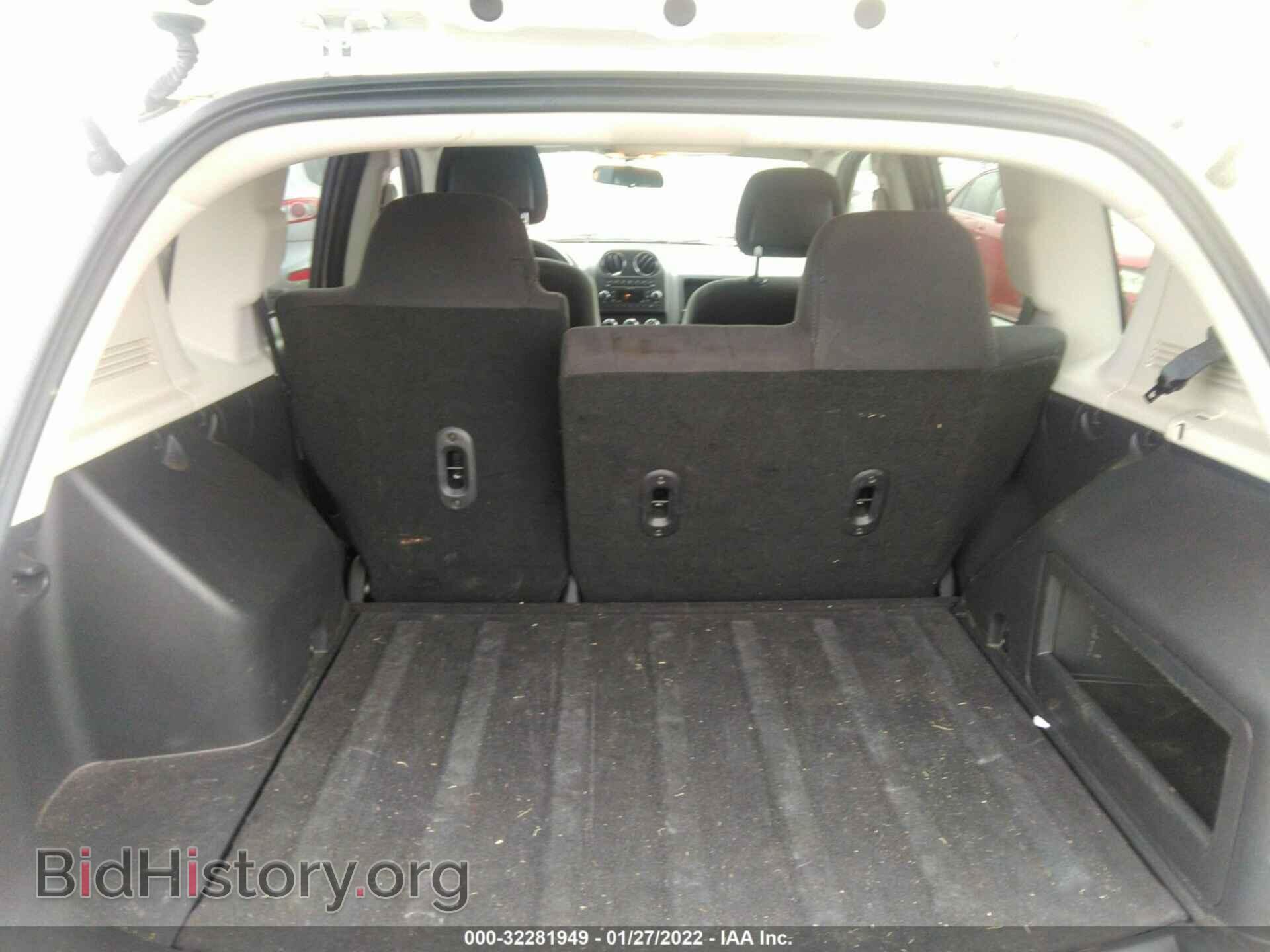 2011 JEEP COMPASS - VIN: 1J4NT1FB3BD208651 - Фото 8