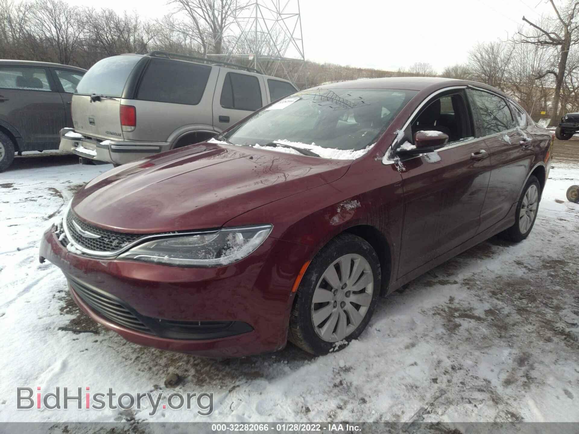 2015 CHRYSLER 200 - VIN: 1C3CCCFB0FN713463 - Фото 2