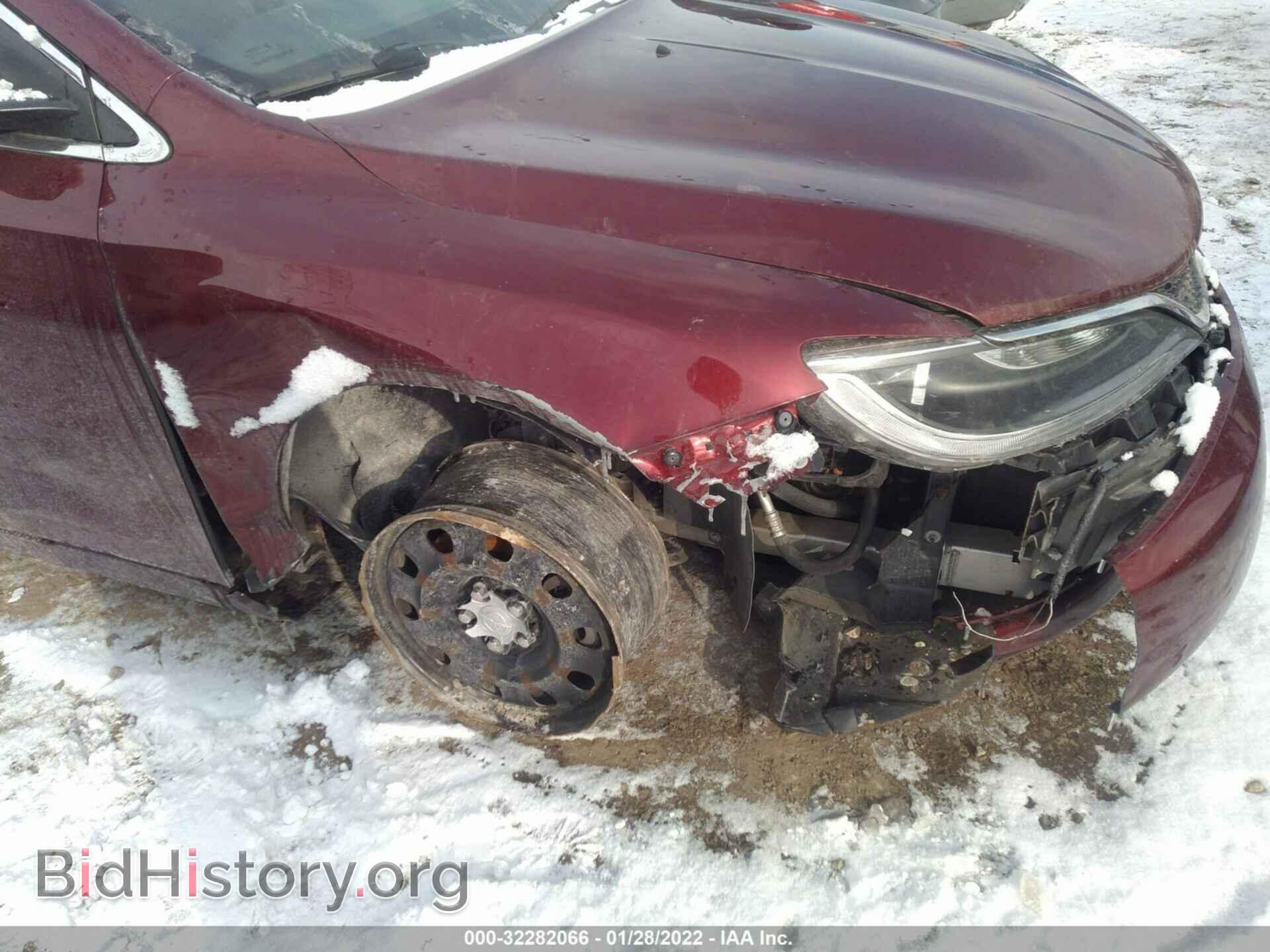 2015 CHRYSLER 200 - VIN: 1C3CCCFB0FN713463 - Фото 6