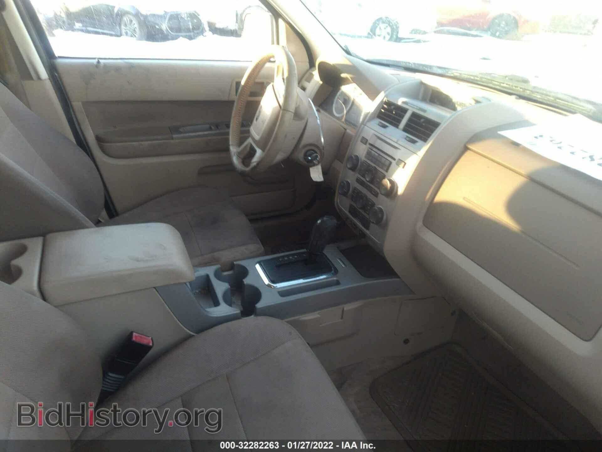2009 FORD ESCAPE - VIN: 1FMCU03779KB29196 - Фото 5
