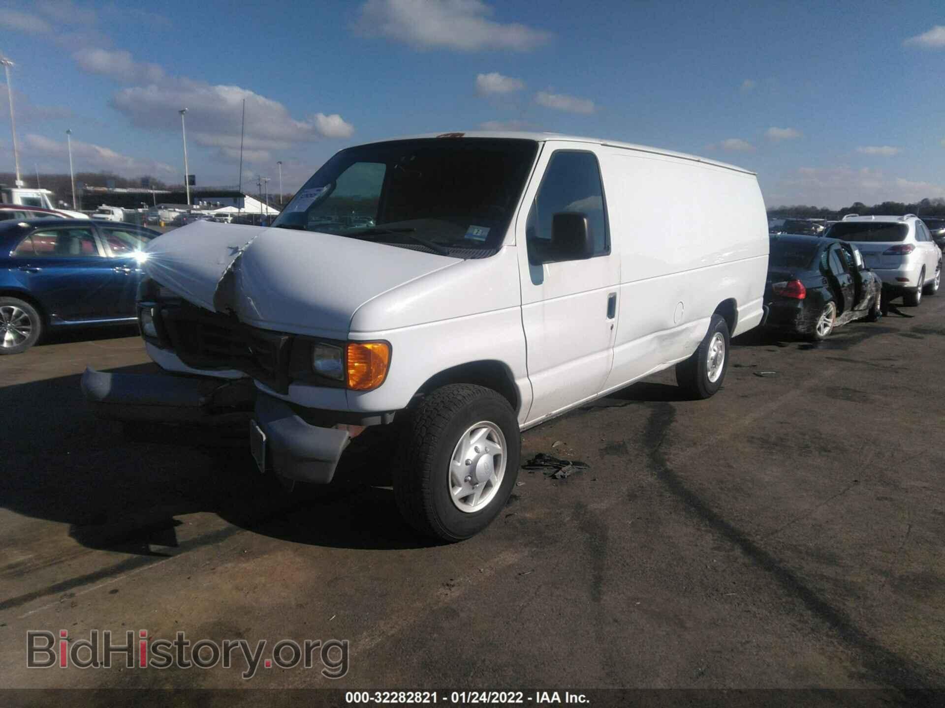 2007 FORD ECONOLINE CARGO VAN - VIN: 1FTNS24L17DB37662 - Фото 2
