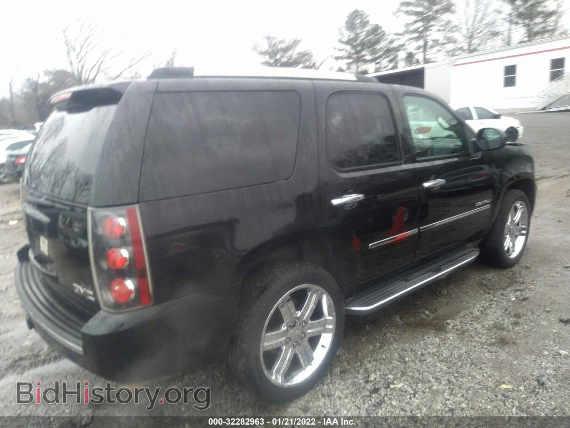 2011 GMC YUKON - VIN: 1GKS2EEFXBR119500 - Фото 3