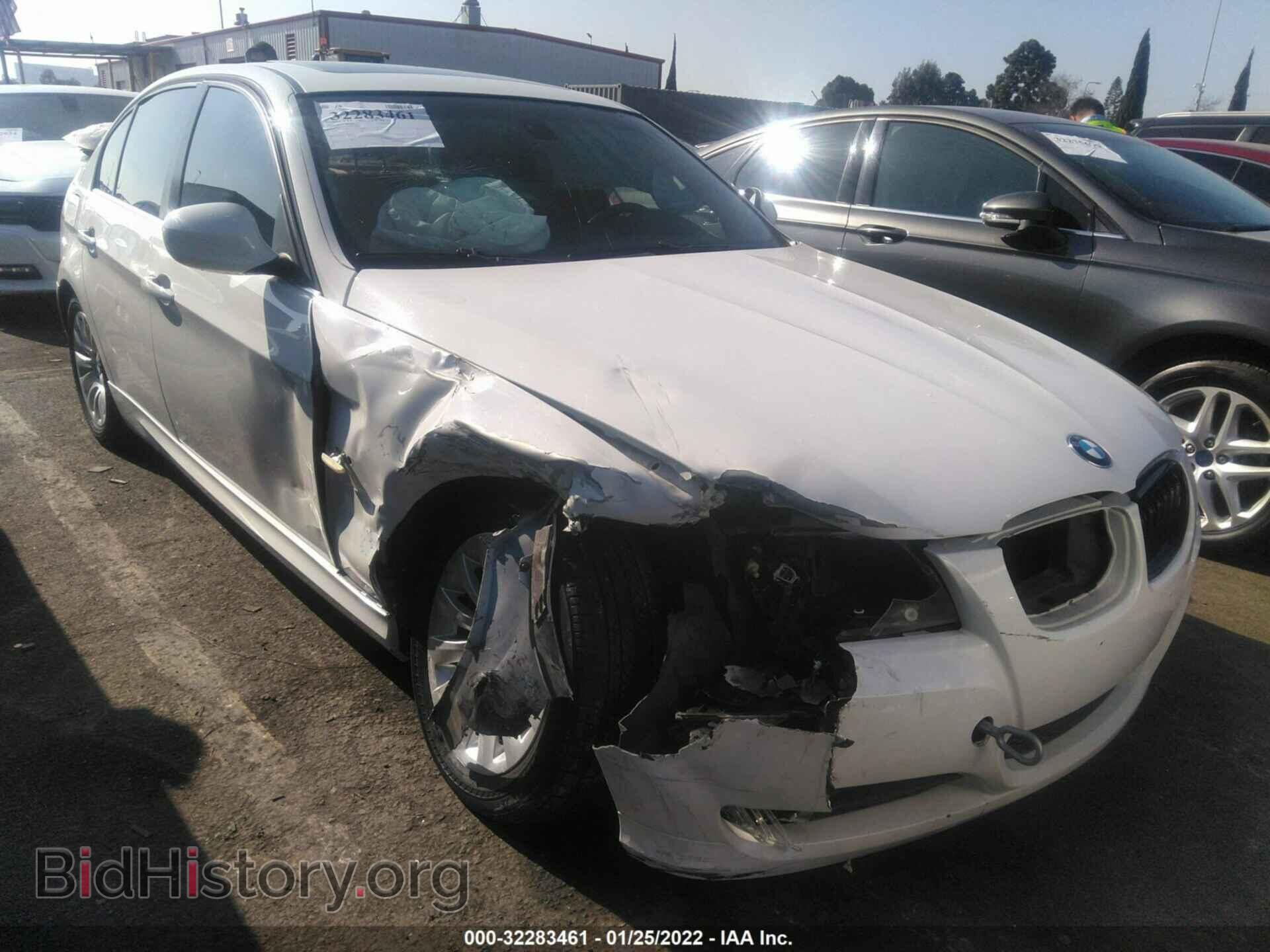 Photo WBAPH57549NL79894 - BMW 3 SERIES 2009