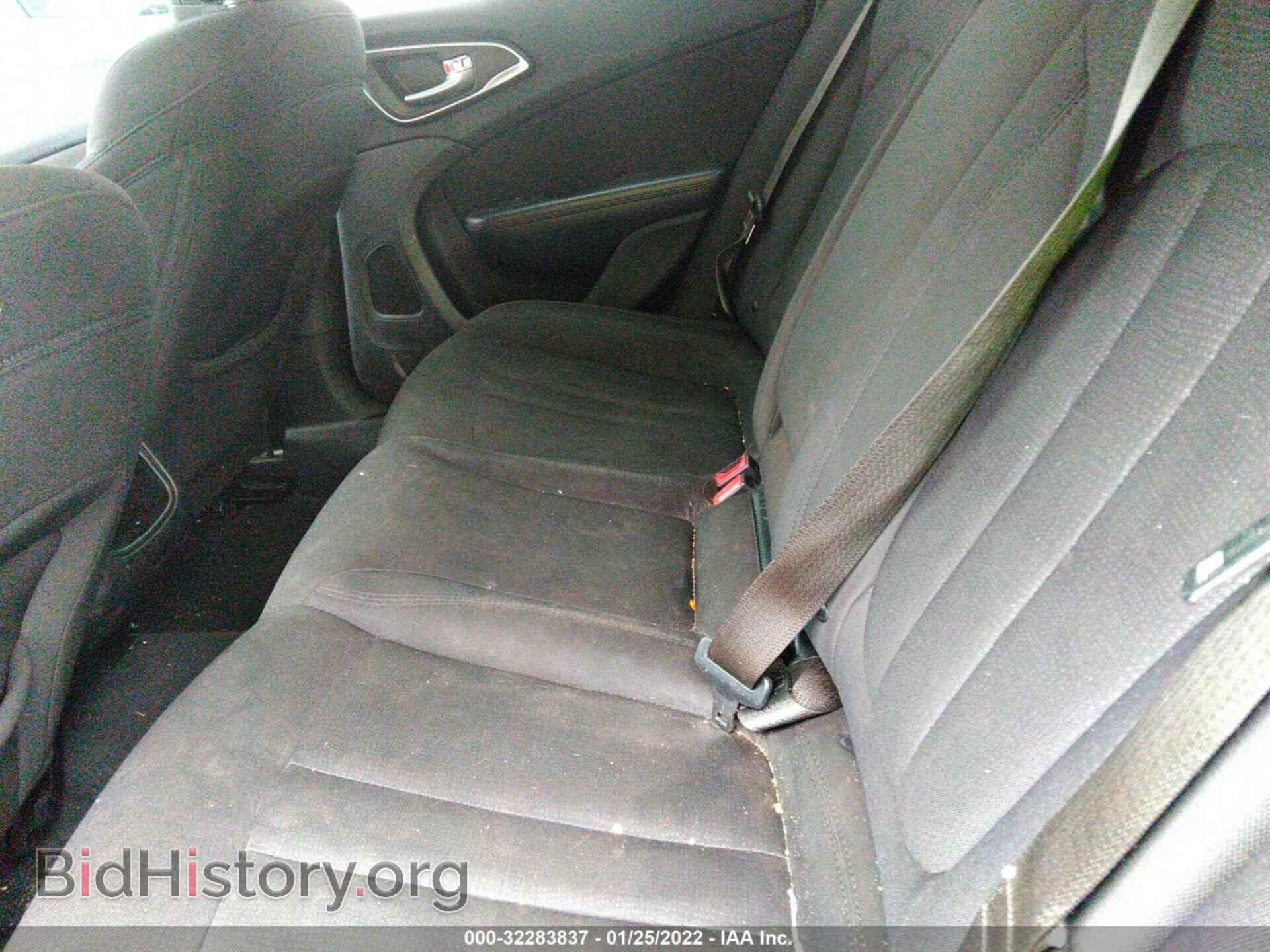 2015 CHRYSLER 200 - VIN: 1C3CCCAB9FN552053 - Фото 8
