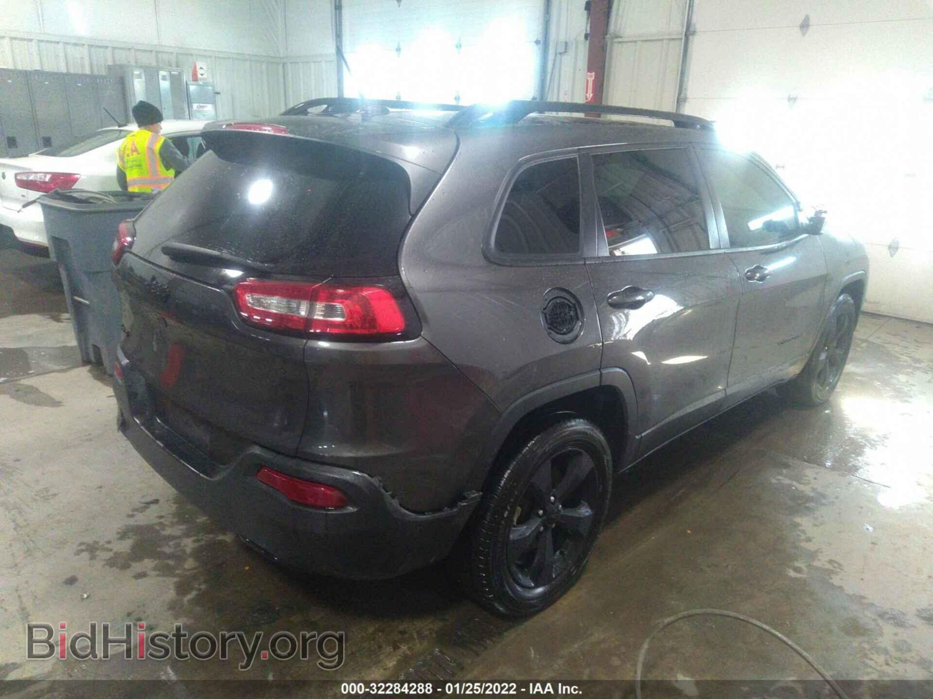2018 JEEP CHEROKEE - VIN: 1C4PJMCB9JD588524 - Фото 4