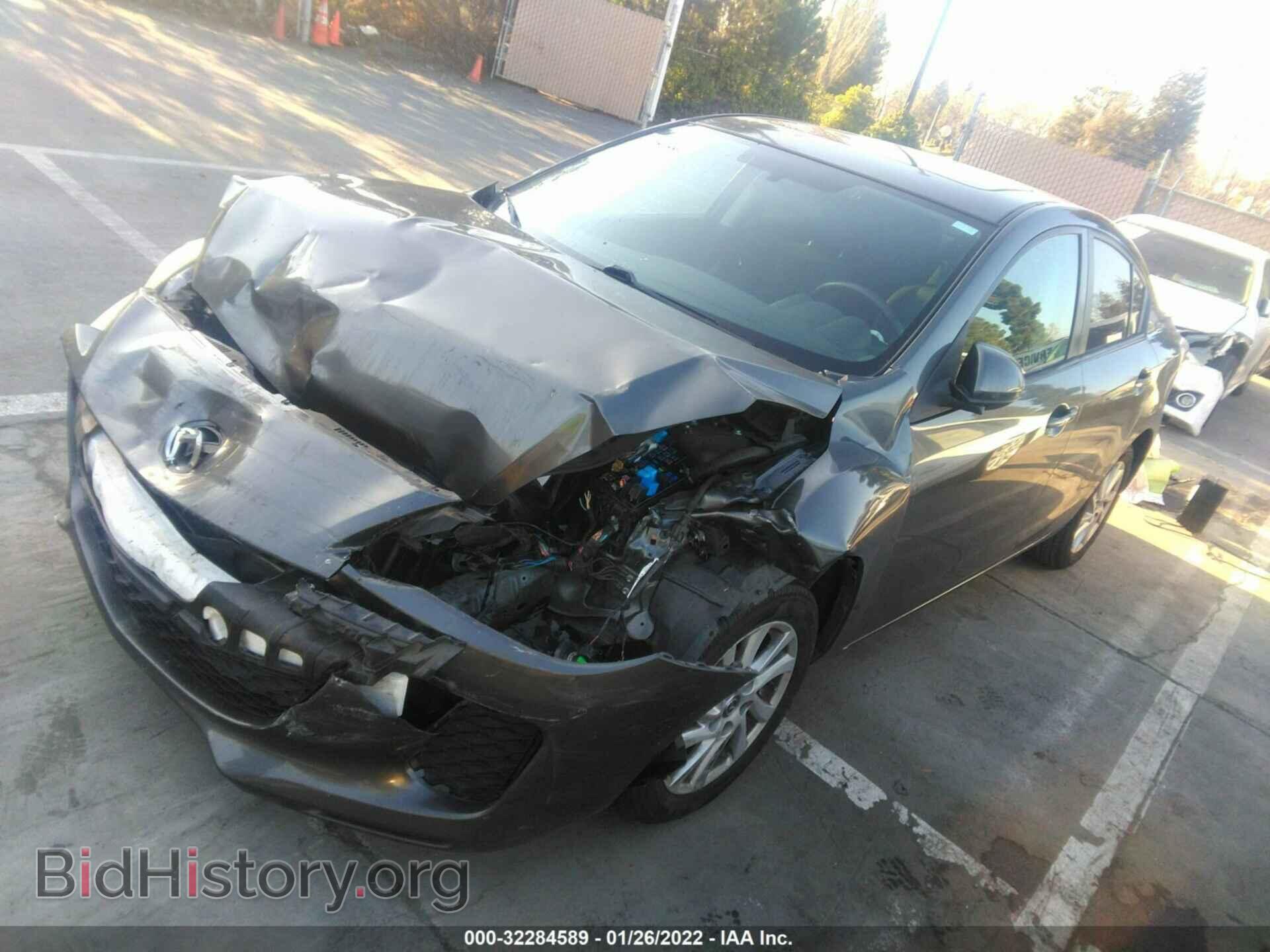 2013 MAZDA MAZDA3 - VIN: JM1BL1VPXD1769536 - Фото 2
