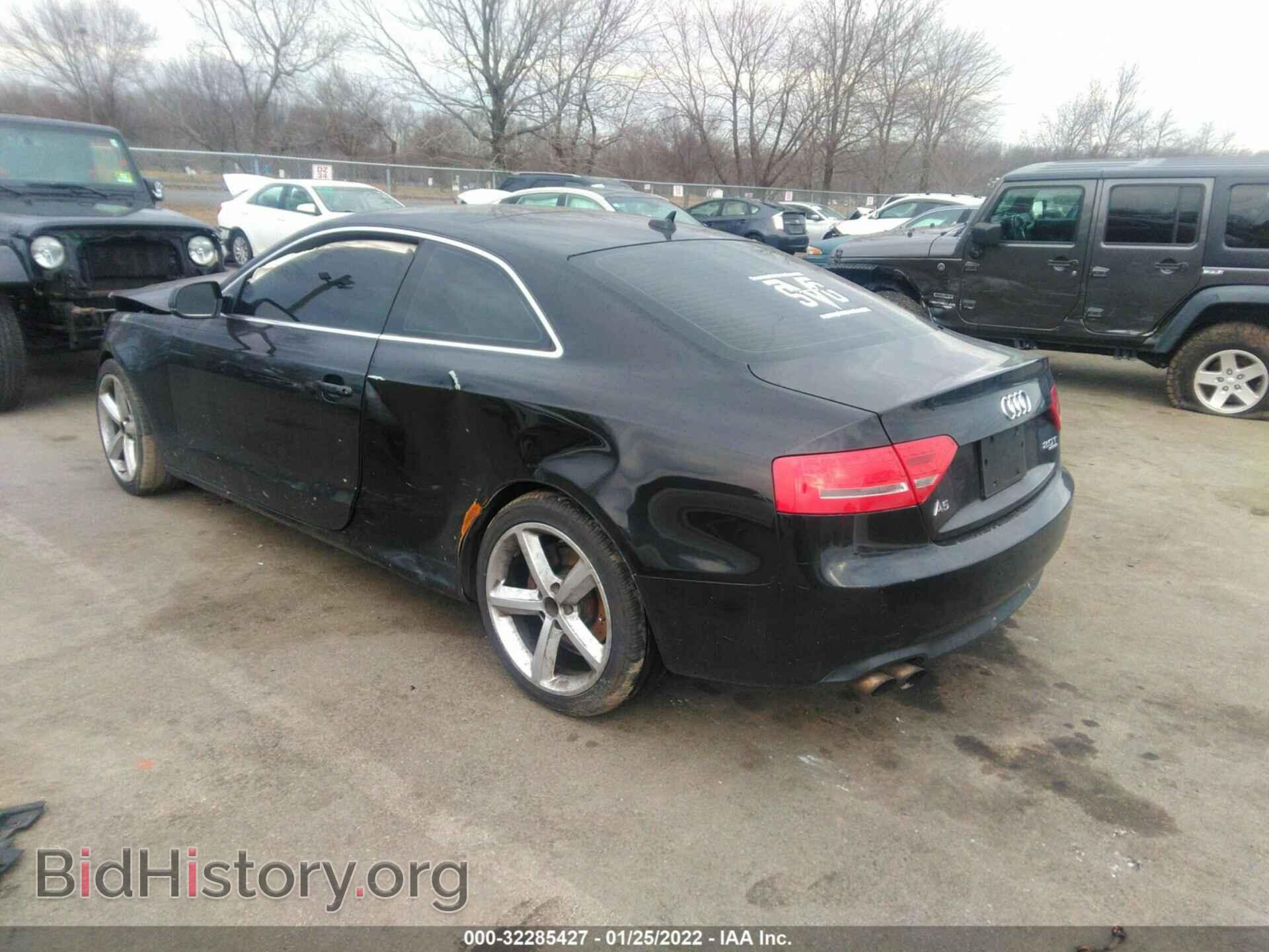2010 AUDI A5 - VIN: WAULFAFR4AA001488 - Фото 3