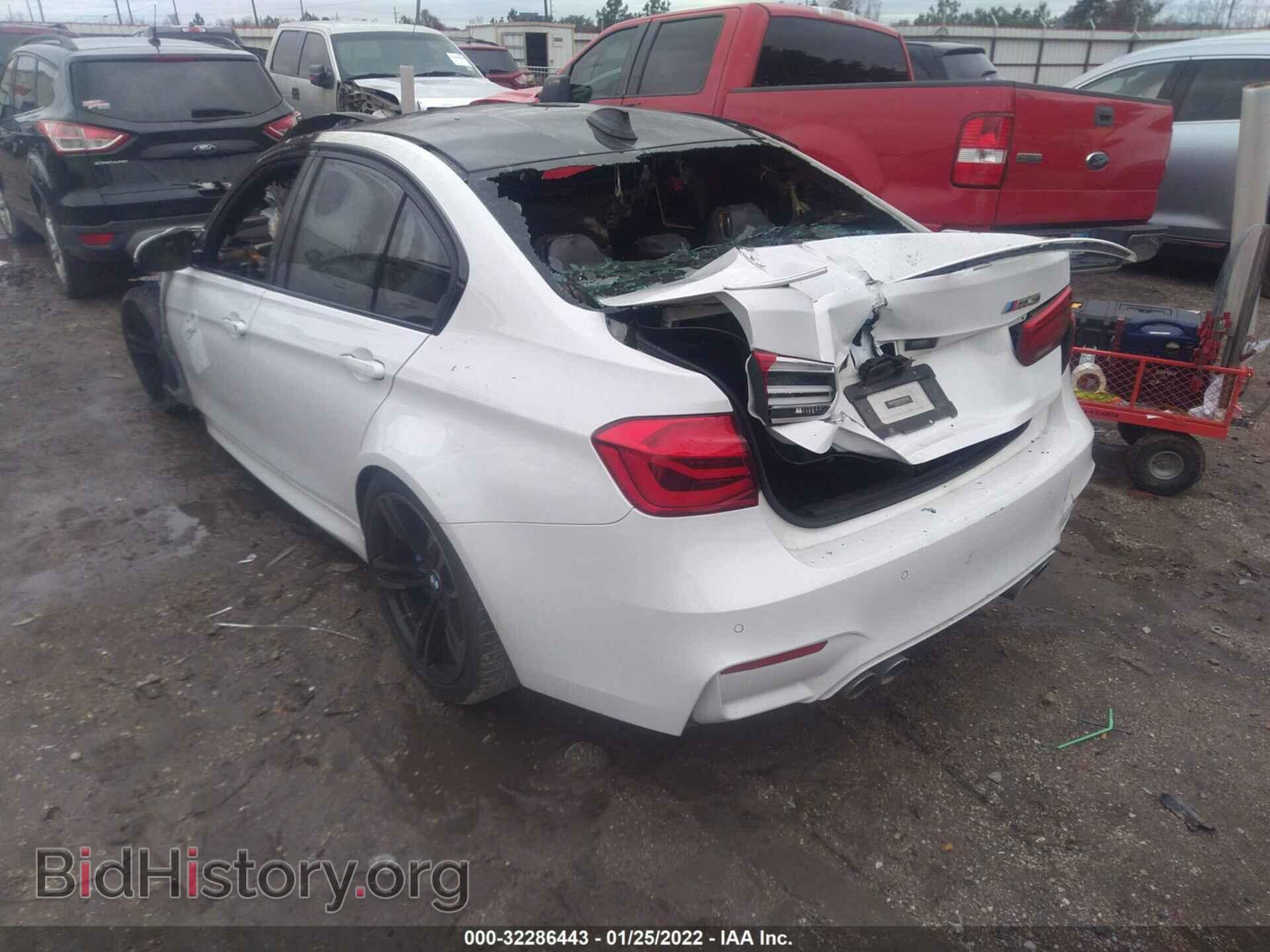 2018 BMW M3 - VIN: WBS8M9C52J5K99006 - Фото 3