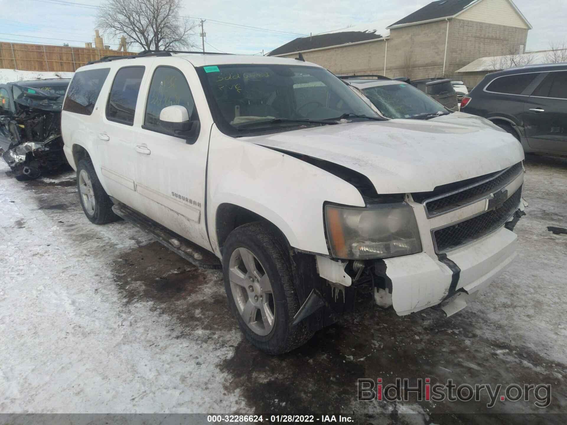 Фотография 1GNUKJE30AR115075 - CHEVROLET SUBURBAN 2010