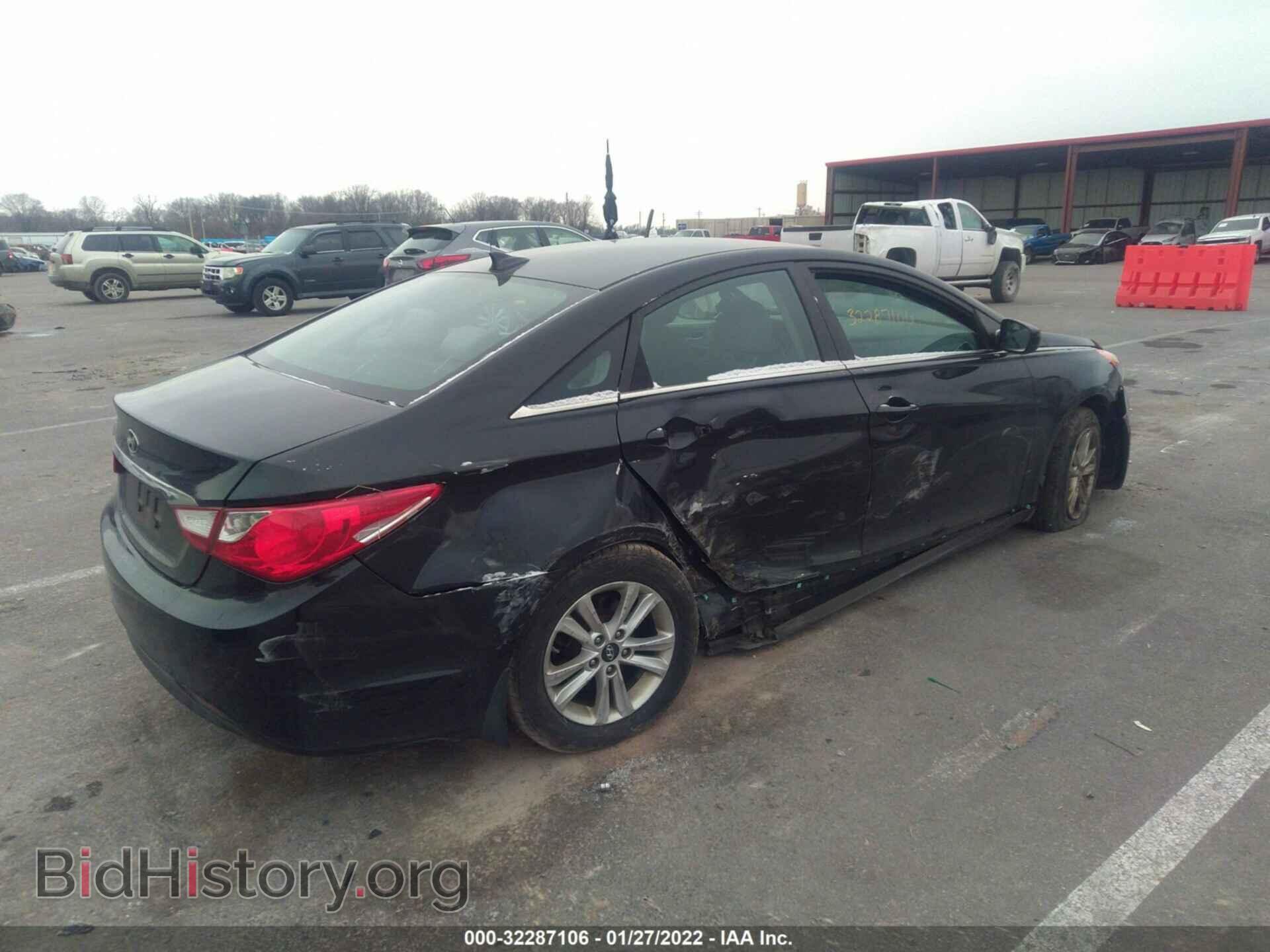 2013 HYUNDAI SONATA - VIN: 5NPEB4AC2DH655821 - Фото 4