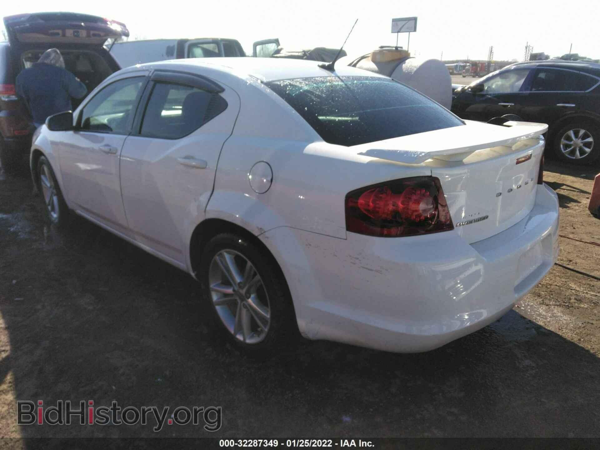 2011 DODGE AVENGER - VIN: 1B3BD1FG9BN514105 - Фото 3
