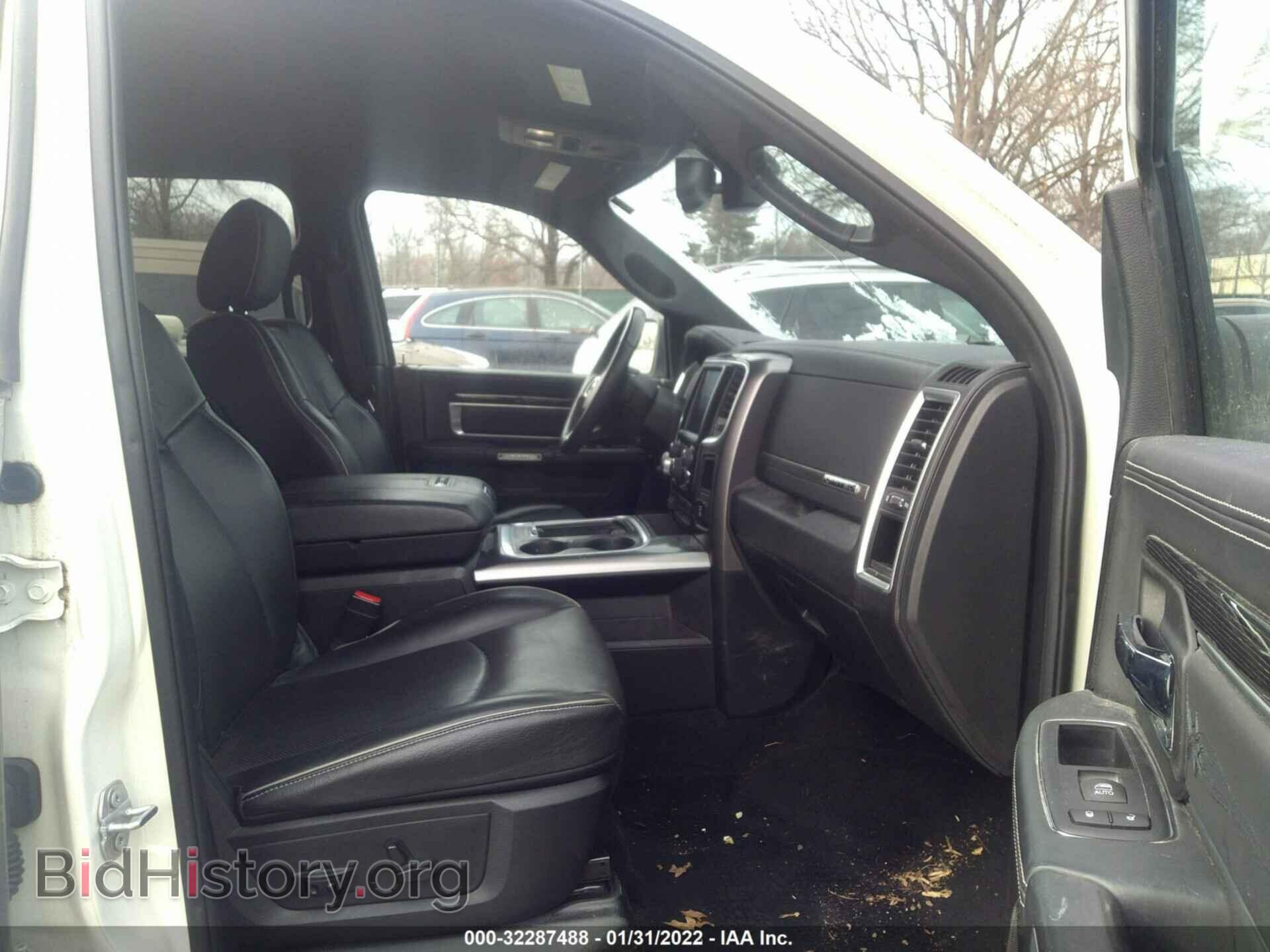 2017 RAM 1500 - VIN: 1C6RR7WT3HS682418 - Фото 5