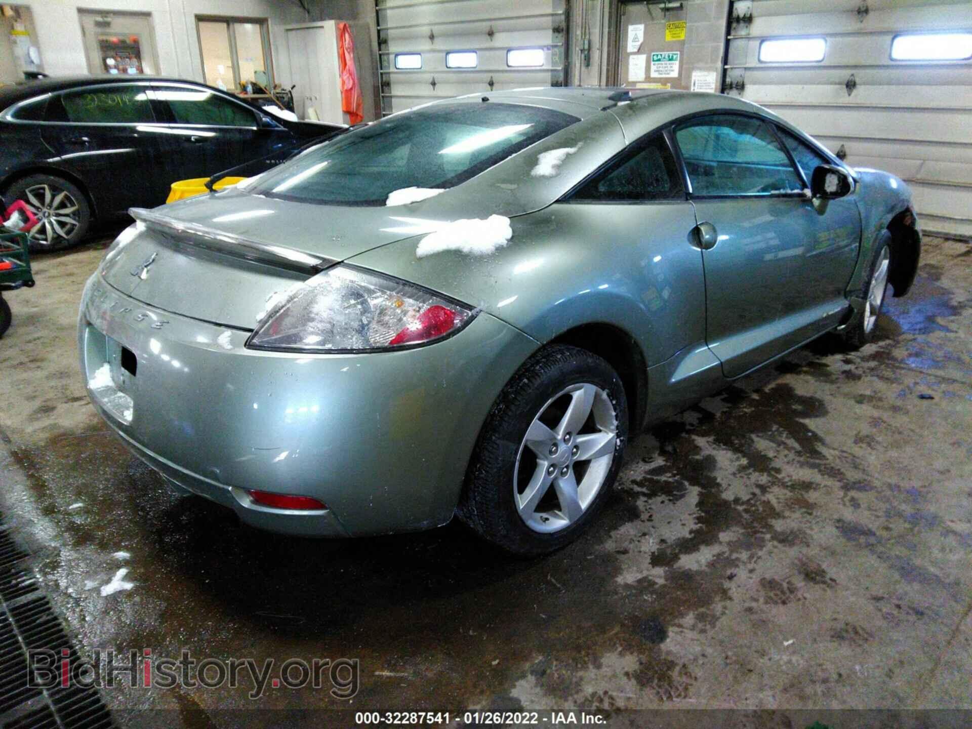 2008 MITSUBISHI ECLIPSE - VIN: 4A3AK24F38E030131 - Photo 4