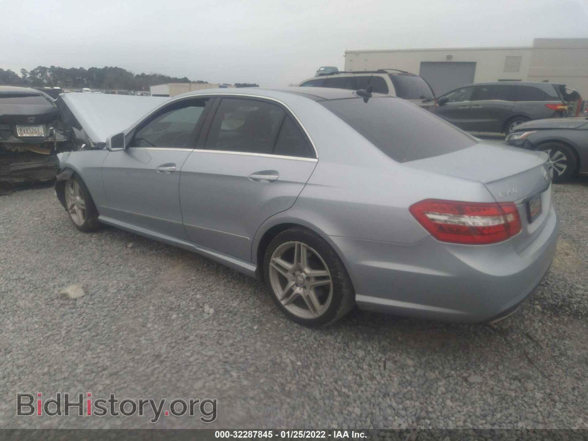 2013 MERCEDES-BENZ E-CLASS - VIN: WDDHF5KB8DA726028 - Фото 3