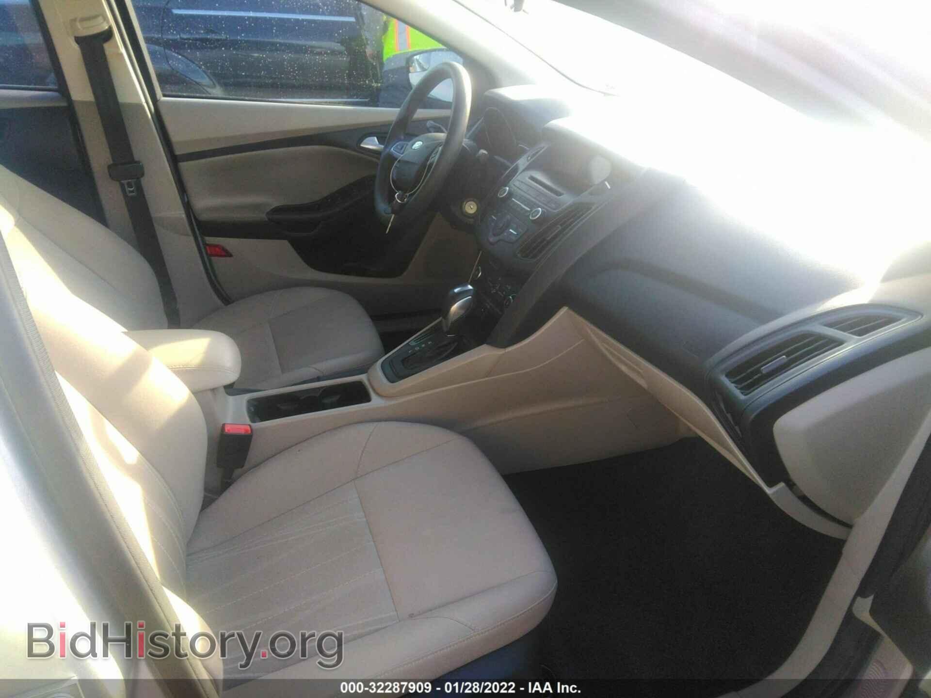 2016 FORD FOCUS - VIN: 1FADP3F27GL289450 - Photo 5