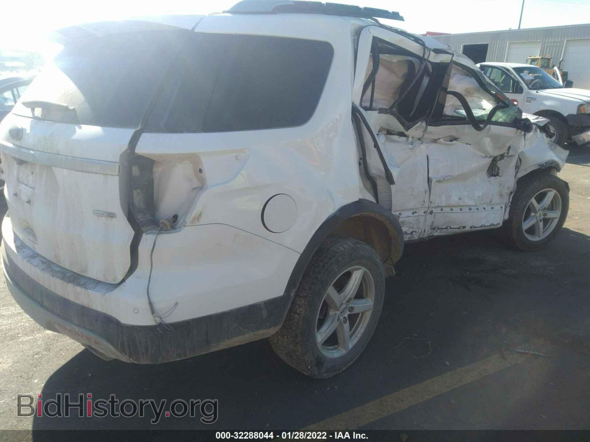 2016 FORD EXPLORER - VIN: 1FM5K8D80GGB79832 - Photo 4